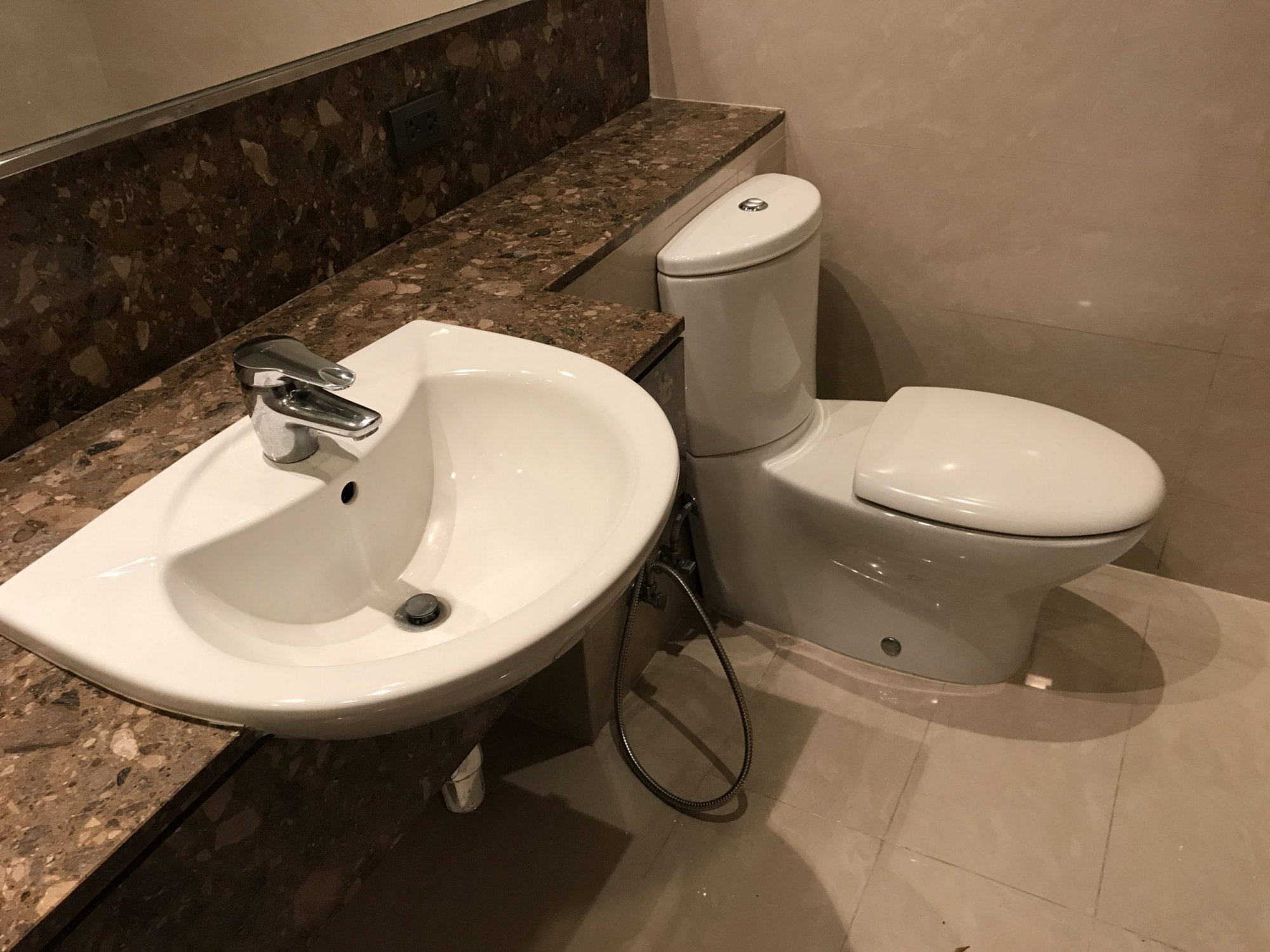 ให้เช่าเบลกราเวีย เรสสิเดนซ์ วิวสวย 4ห้องนอน 298ตรม ลิฟท์ส่วนตัว