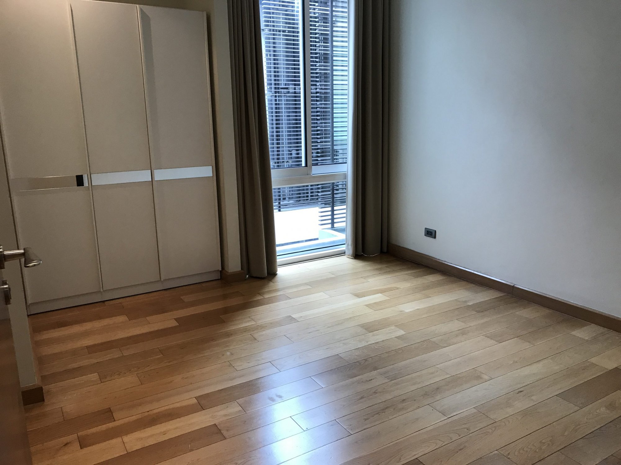 ให้เช่าเบลกราเวีย เรสสิเดนซ์ วิวสวย 4ห้องนอน 298ตรม ลิฟท์ส่วนตัว