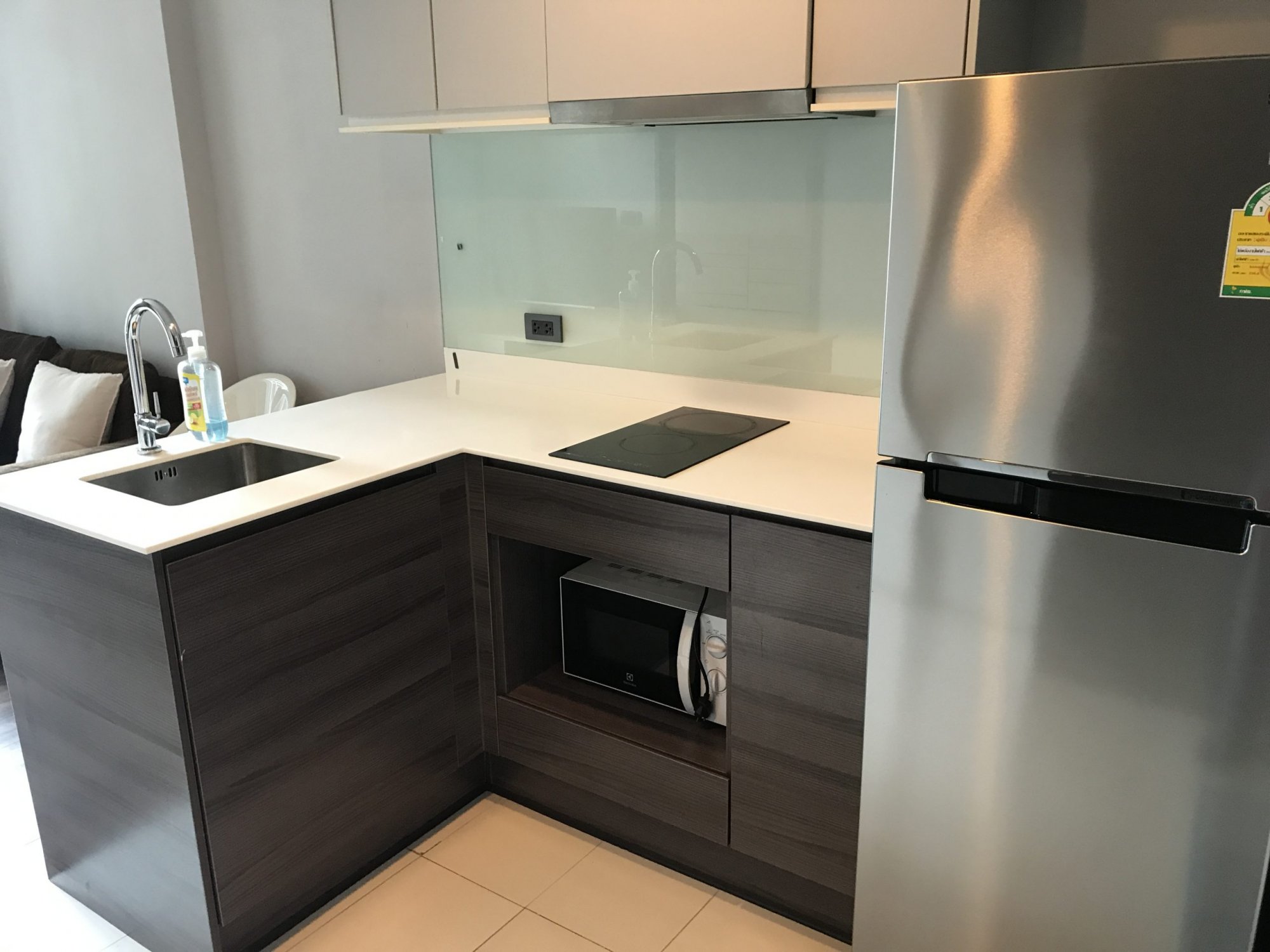 For Rent! at Ceil by Sansiri 1 Bedroom 1 Bathroom 18,000 THB/Month  (Can negotiate) Fully furnished 