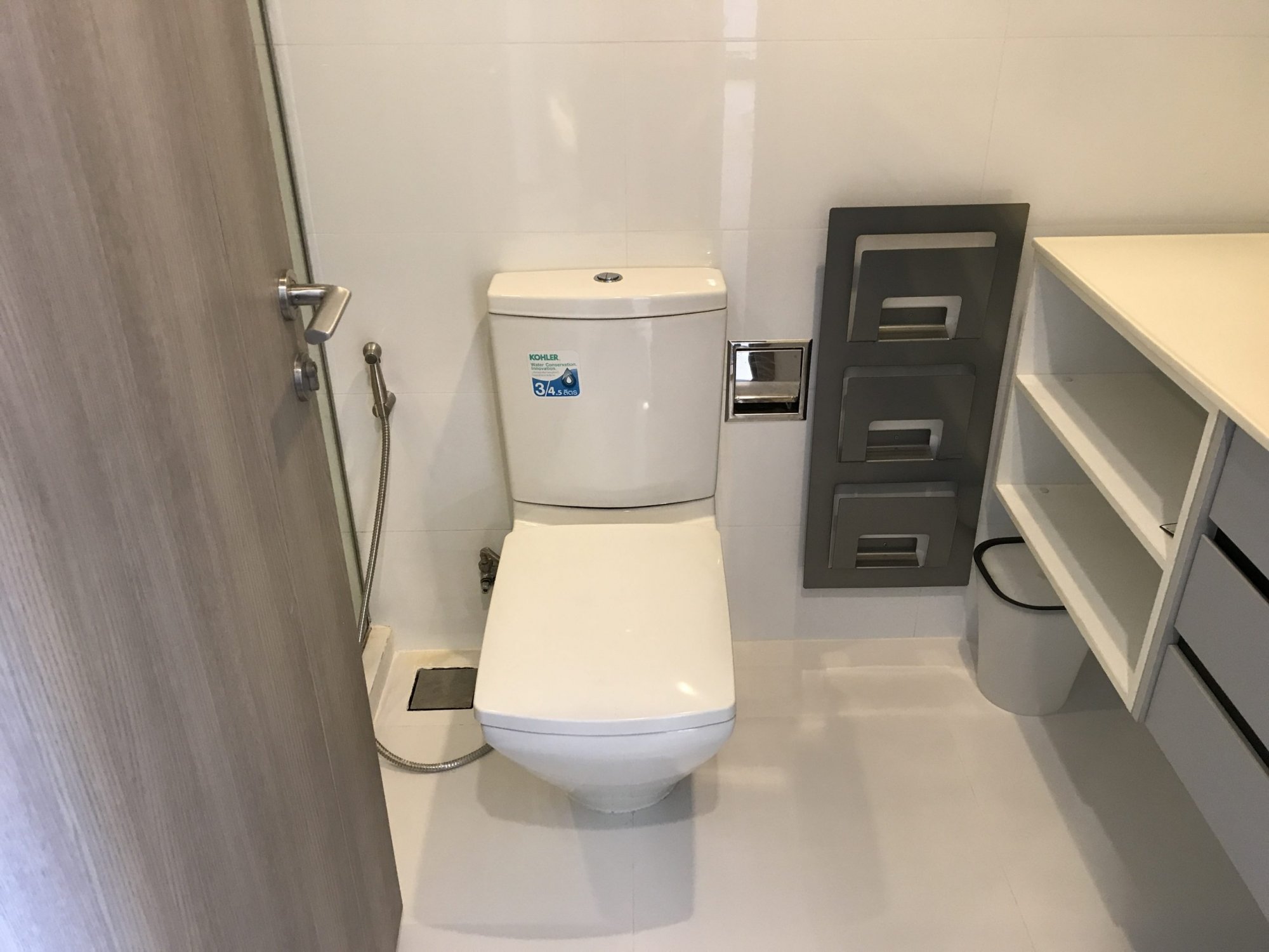 ปล่อยเช่า! HQ Thonglor ในราคาเพียง 38,000บาท/เดือน 1 ห้องนอน 1 ห้องนอน 43.5ตรม ห้องใหญ่อยู่สบาย ใกล้ BTS Thonglor เฟอร์เจอร์ครบพร้อมเข้าอยู่ PROP000399