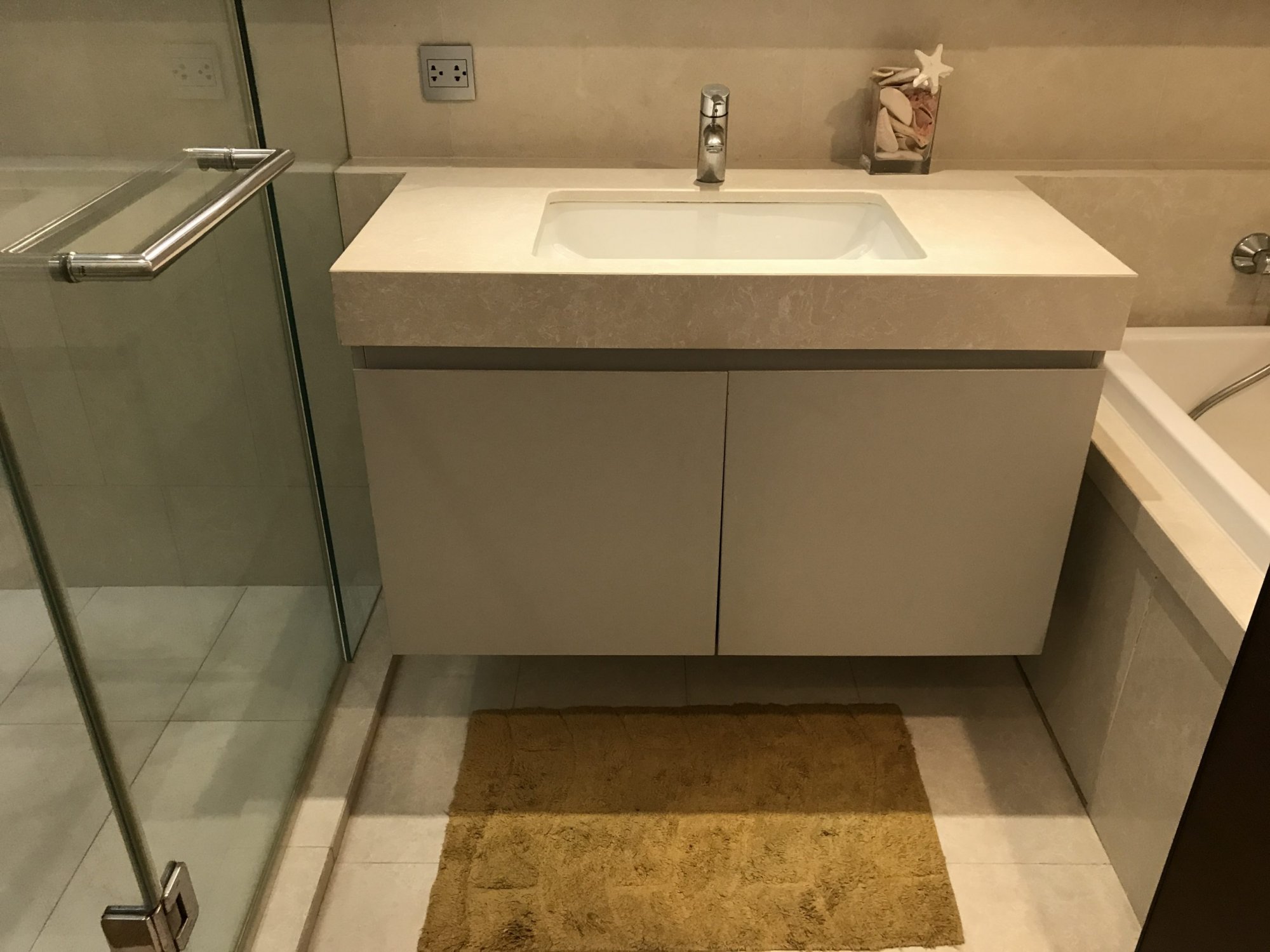 For rent at Quattro by Sansiri 1 Bedroom 1 Bathroom 48,000THB/month Fully furnished (can negotiate) PROP000400