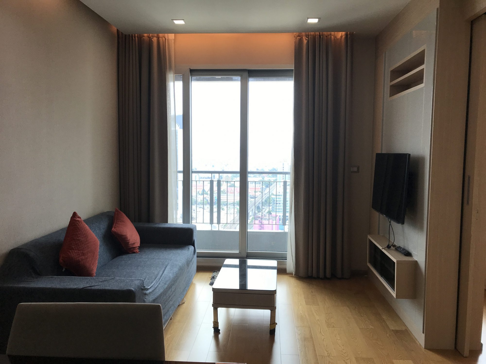 ปล่อยเช่า! The Address Asoke ในราคาเพียง 28,000บาท/เดือน 1 ห้องนอน 1 ห้องน้ำ 45ตรม. ห้องใหญ่อยู่สบาย เฟอร์นิเจอร์ครบพร้อมเข้าอยู่ PROP000408