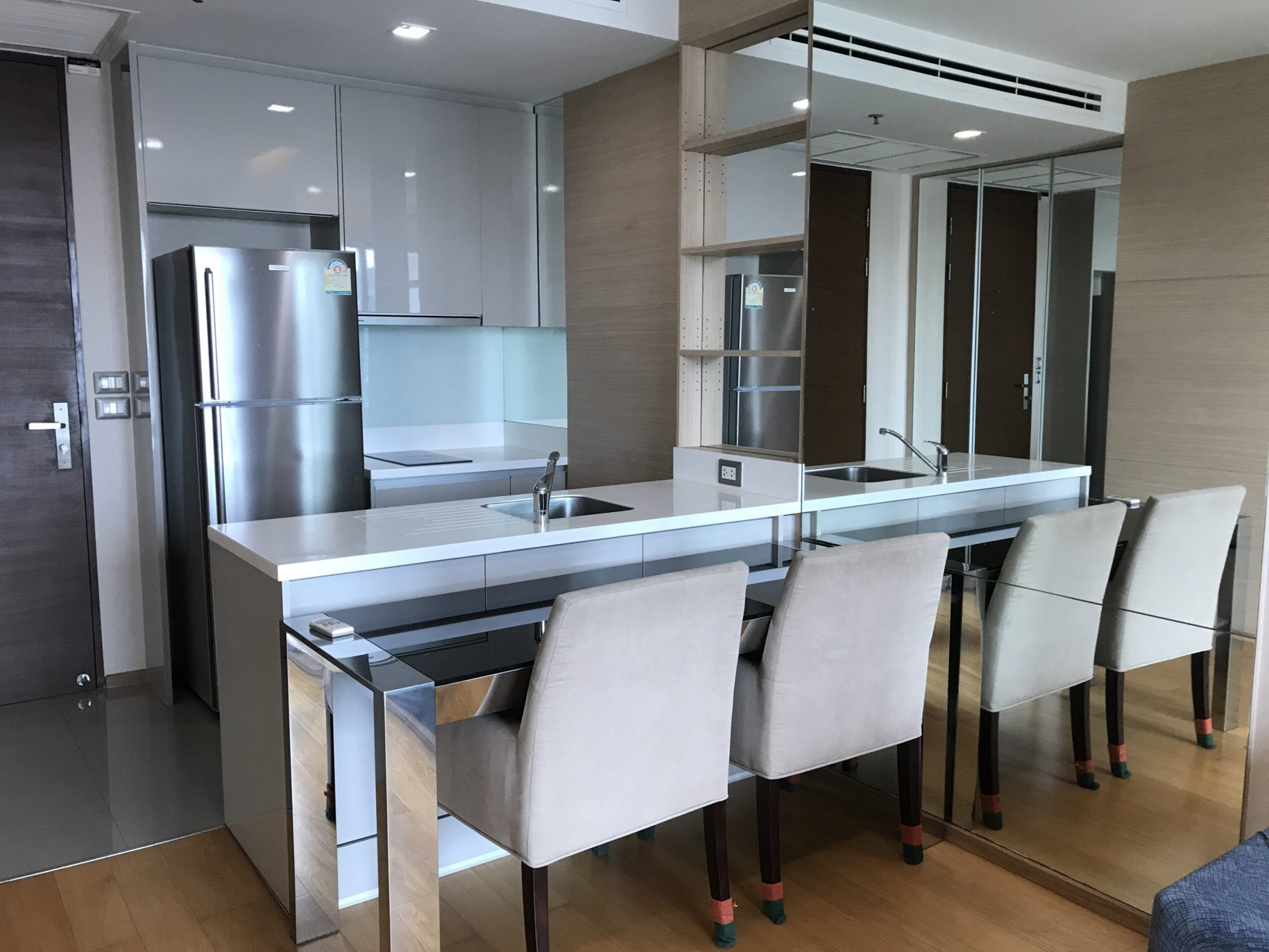 ปล่อยเช่า! The Address Asoke ในราคาเพียง 28,000บาท/เดือน 1 ห้องนอน 1 ห้องน้ำ 45ตรม. ห้องใหญ่อยู่สบาย เฟอร์นิเจอร์ครบพร้อมเข้าอยู่ PROP000408