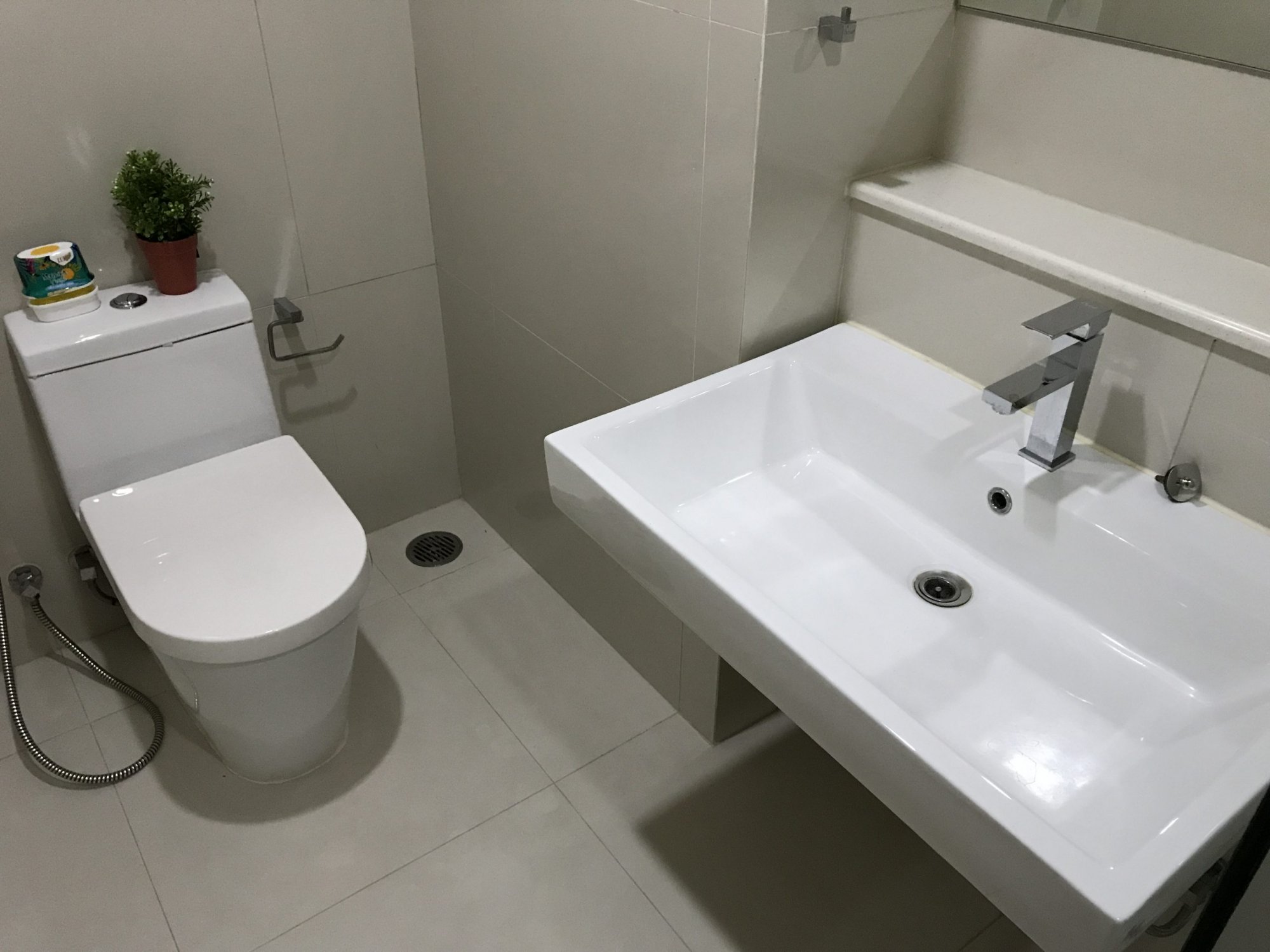 ปล่อยเช่า! Ivy Thonglor ในราคาเพียง 60,000บาท/เดือน 2 ห้องนอน 2 ห้องน้ำ 88ตรม. ห้องใหญ่อยู่สบาย ใกล้ BTS ทองหล่อ เฟอร์นิเจอร์ครบพร้อมเข้าอยู่ PROP000410
