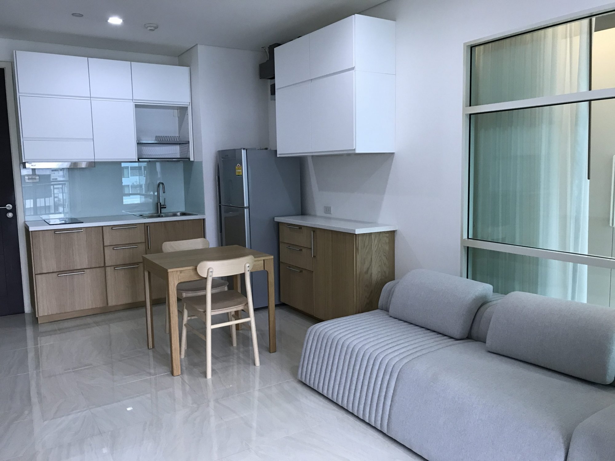 ปล่อยเช่า! Ivy Thonglor ในราคาเพียง 32,000บาท/เดือน 1 ห้องนอน 1 ห้องน้ำ 43ตรม. ห้องใหญ่อยู่สบาย ใกล้ BTS ทองหล่อ เฟอร์นิเจอร์ครบพร้อมเข้าอยู่ PROP000413
