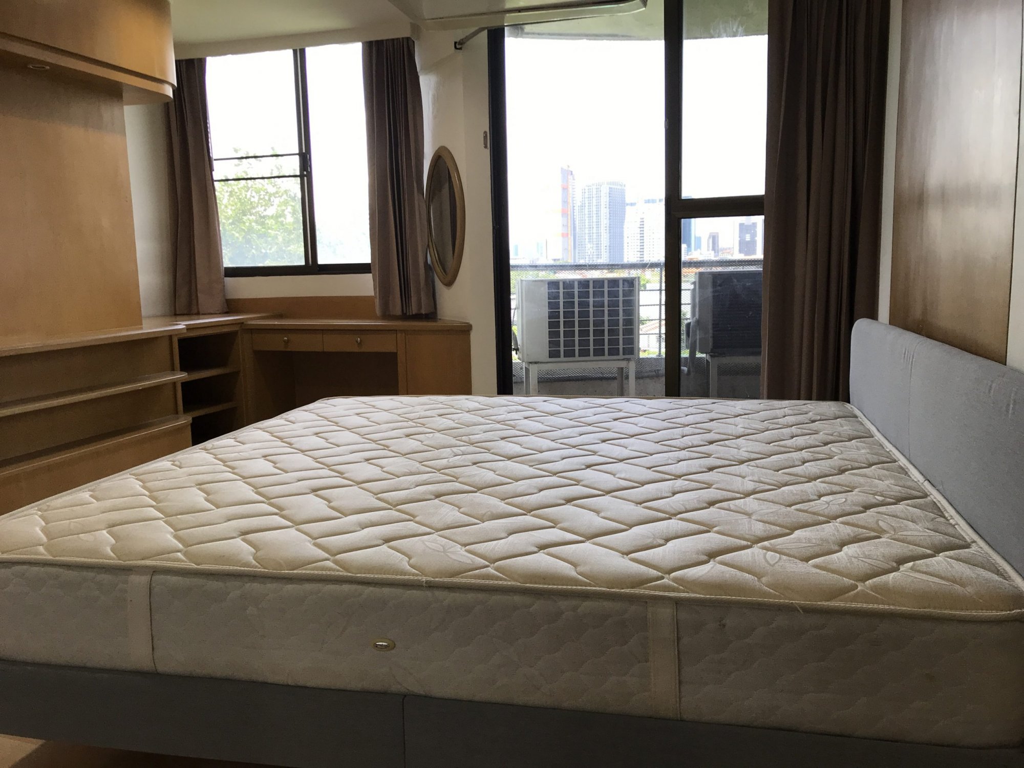 ให้เช่า! Supalai Place สุขุมวิท 39 2 ห้องนอน 100 ตรม. ใกล้ BTS พร้อมพงษ์ เพียง 30,000 บาท/เดือน (ราคาต่อรองได้)เฟอร์นิเจอร์ครบพร้อมเข้าอยู่ PROP000421