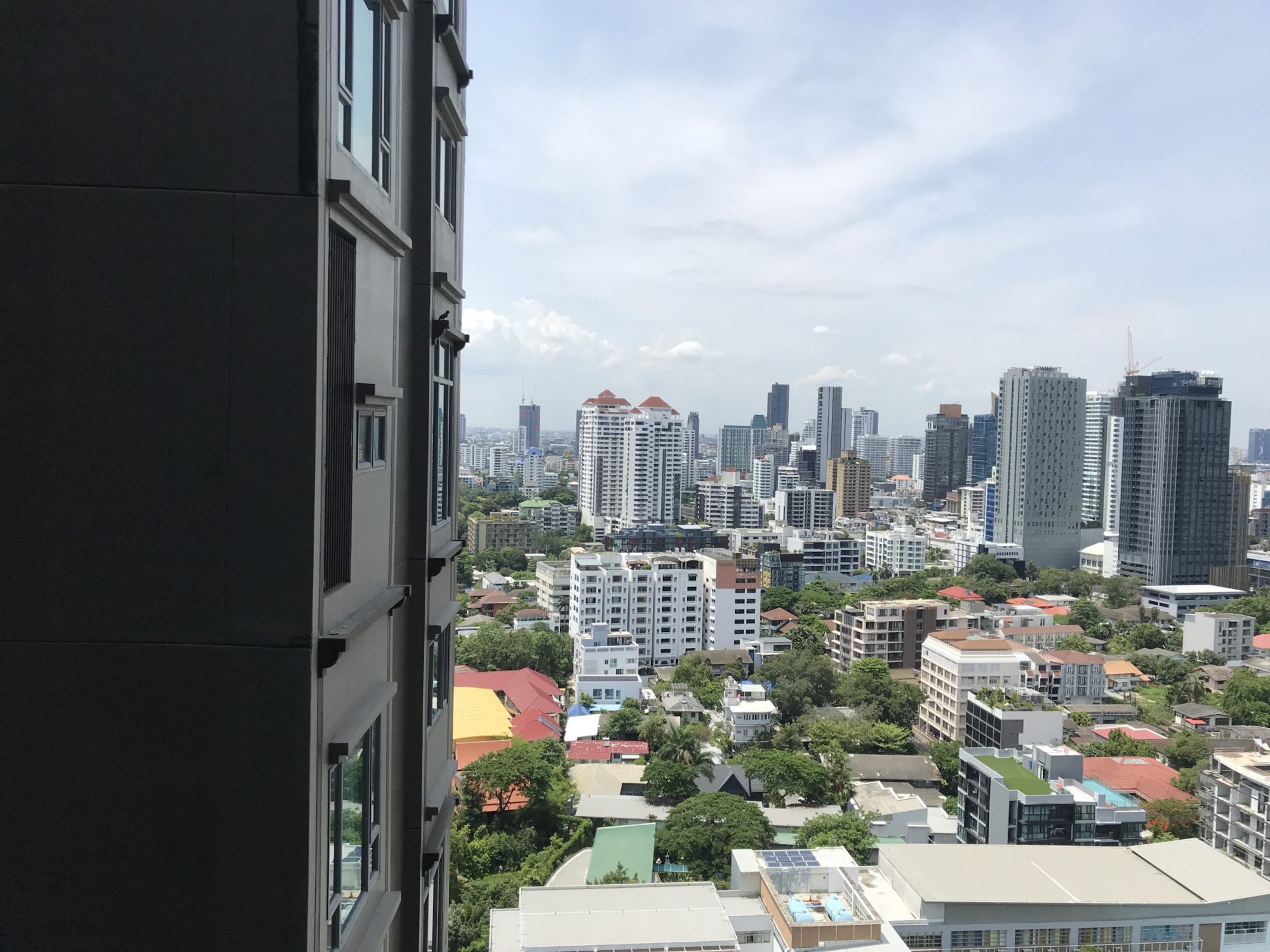 ปล่อยเช่า! The Crest Sukhumvit 34 ในราคาเพียง 40,000บาท/เดือน 1 ห้องนอน 1 ห้องน้ำ 46ตรม. ใกล้ BTS ทองหล่อ เฟอร์นิเจอร์ครบพร้อมเข้าอยู่ PROP000424