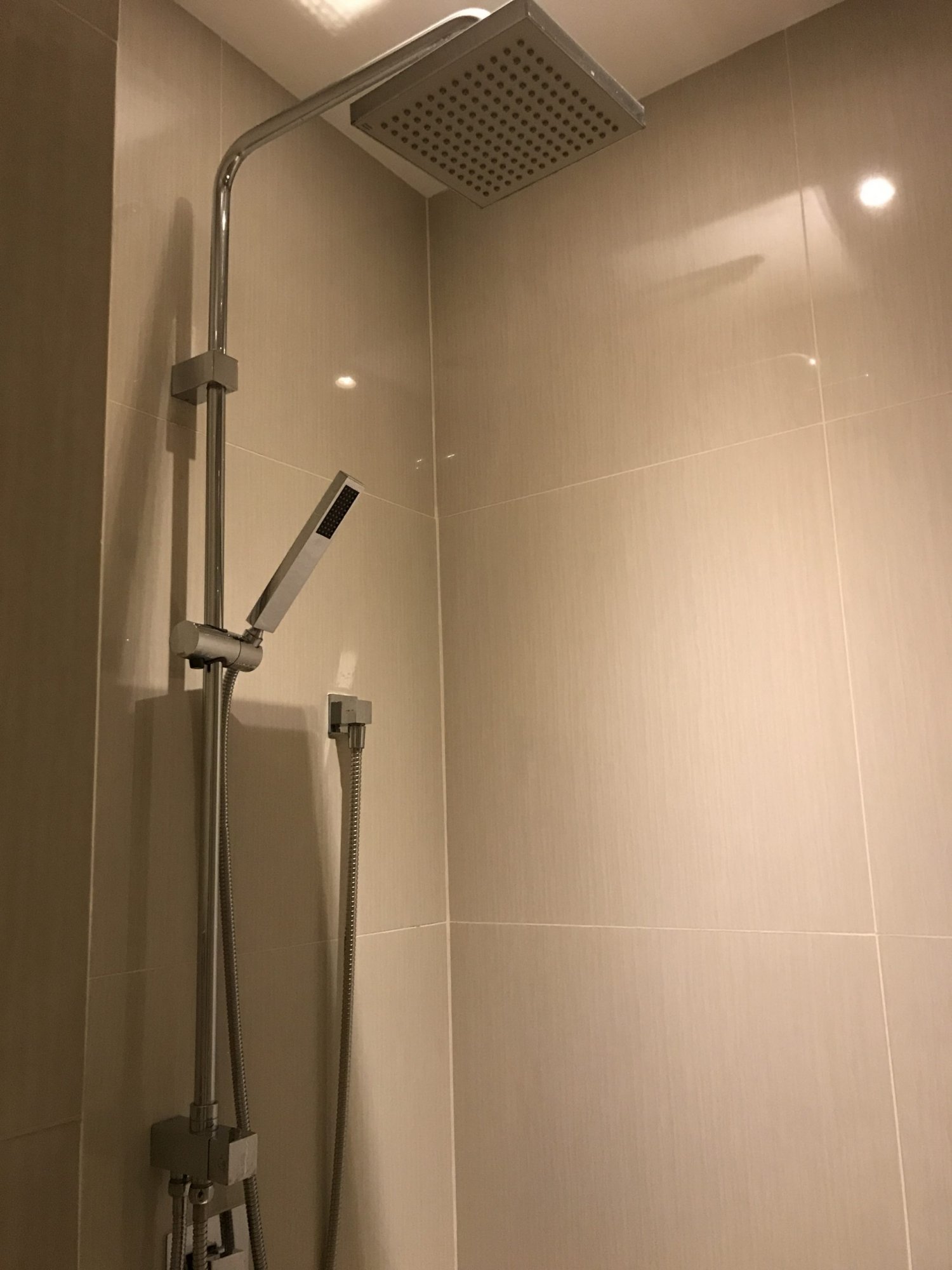 ขาย/เช่า! H Sukhumvit 43 2 ห้องนอน 59.14 ตรม. ใกล้ BTS พร้อมพงษ์ ขายเพียง 12,300,000 บาท รวมค่าใช้จ่ายทุกอย่าง หรือเช่าเพียง 55,000 บาท/เดือน เฟอร์นิเจอร์ครบพร้อมเข้าอยู่ PROP000426