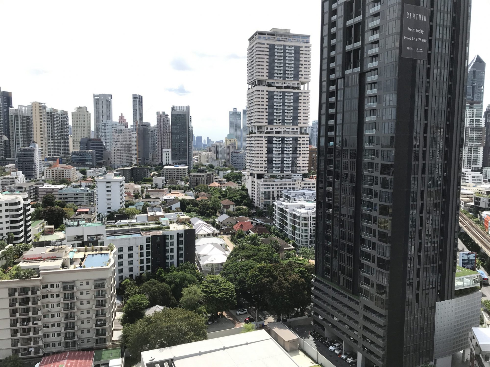 ** ลดกระหน่ำ! ** The Crest Sukhumvit 34 ปล่อยเช่า ราคาพิเศษเพียง 20,000บาท/เดือน 1 ห้องนอน 1 ห้องน้ำ 35ตรม. ใกล้ BTS ทองหล่อ เฟอร์นิเจอร์ครบพร้อมเข้าอยู่ PROP000429