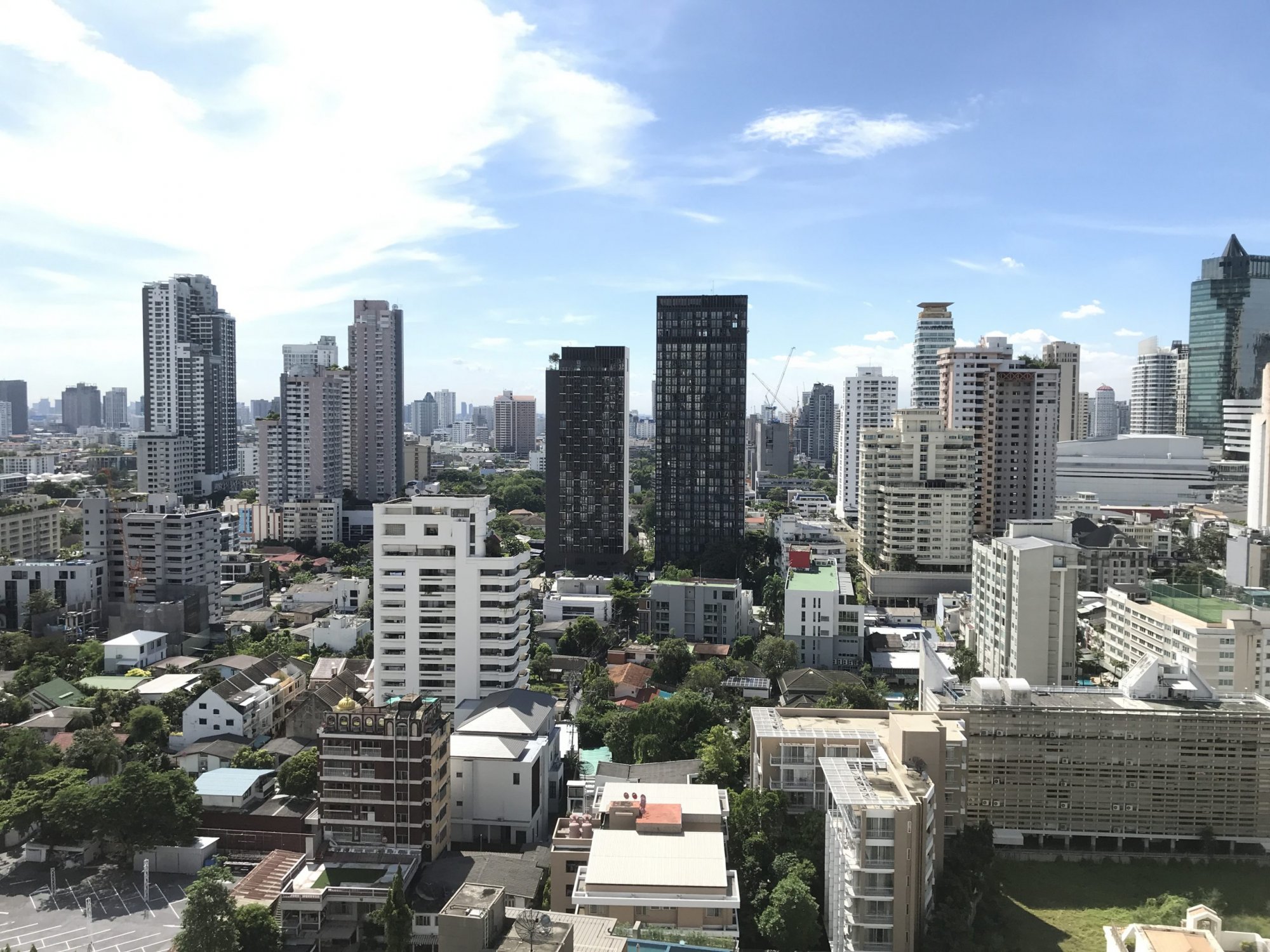 ให้เช่า Edge Sukhumvit 23  1 ห้องนอน 33 ตรม ใกล้ MRT สุขุมวิท เพียง 28,000 บาท/เดือน เฟอร์นิเจอร์ครบพร้อมเข้าอยู่ PROP000434 