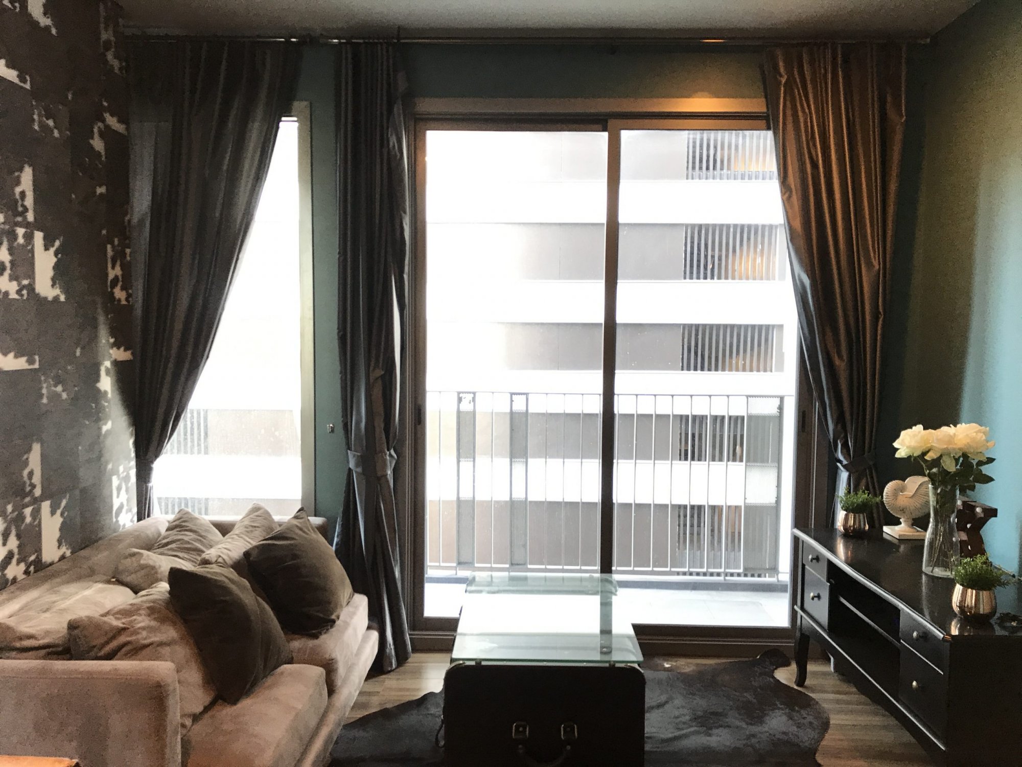 ขาย/เช่า! Ceil by Sansiri 1 ห้องนอน 47 ตรม. เช่าเพียง 25,000บาท/เดือน ขายเพียง 6,500,000 บาท (รวมค่าใช้จ่ายทุกอย่าาง) เฟอร์นิเจอร์ครบพร้อมเข้าอยู่ PROP000443