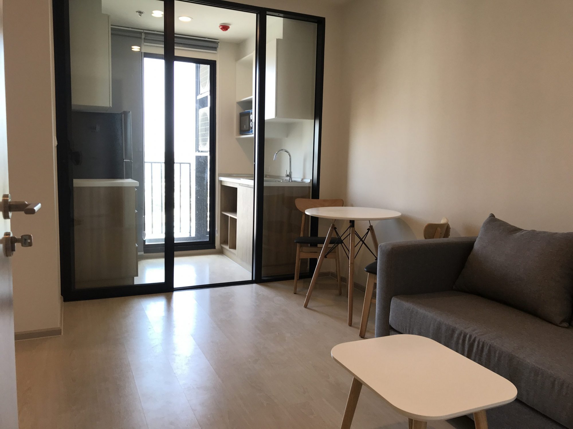 ขาย / ให้เช่า ชั้น 21  ห้องใหม่ ทำเลทอง ยังไม่เคยอยู่ Nue Noble chaengwattana [Ref: P#202105-34371]