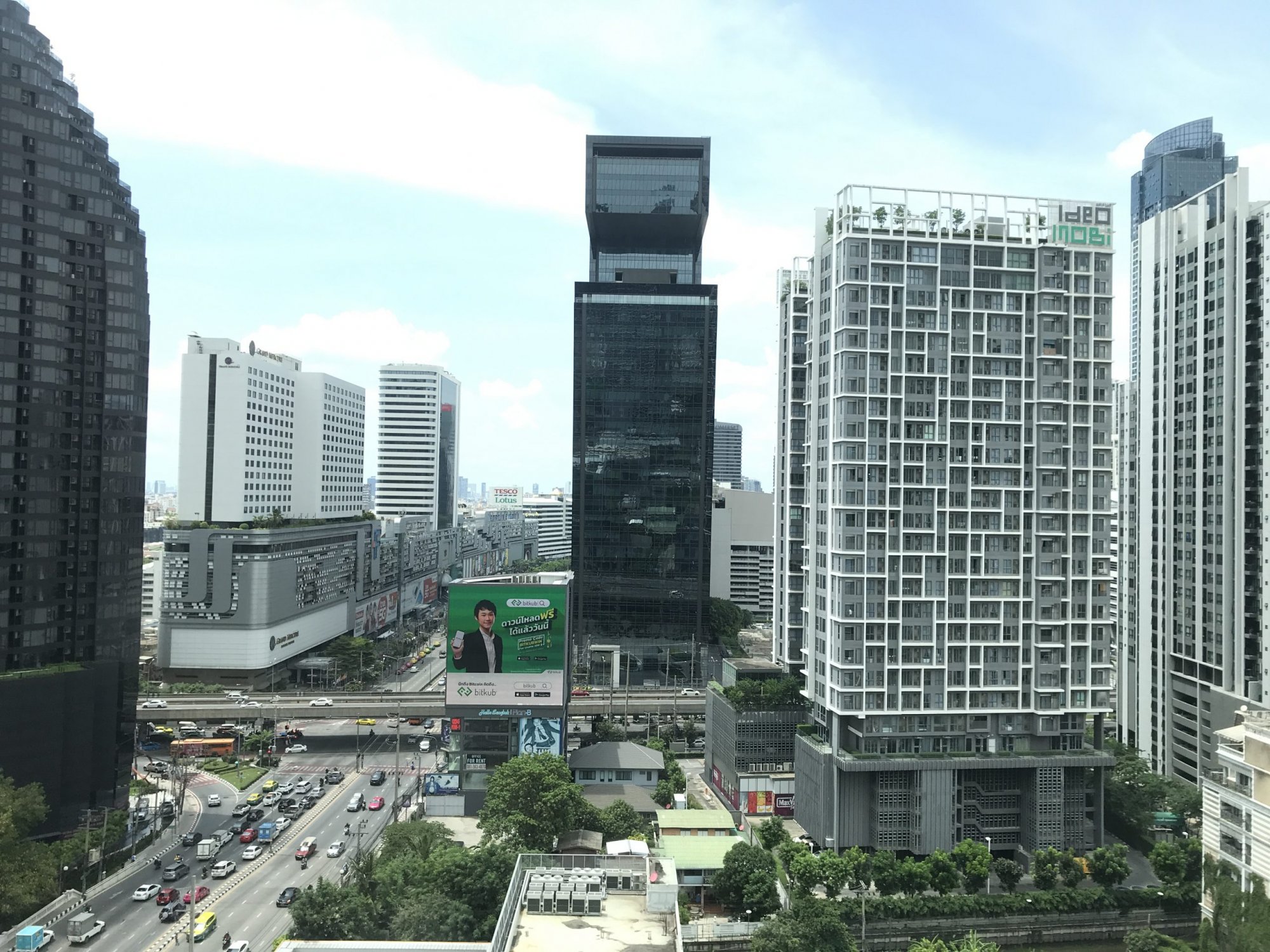 ** Hot Deal! ** For rent at Rhythm Asoke 2 Type Studio size 28Sq.m 10,000THB/month Fully furnished PROP000453