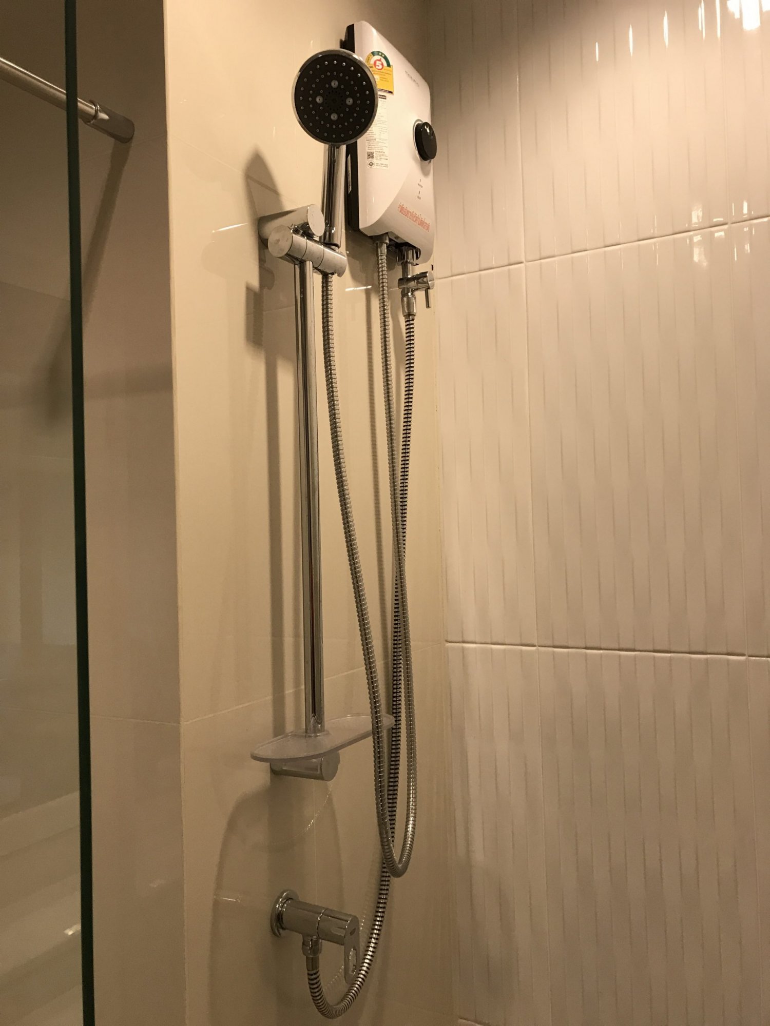 For rent at LIFE Asoke - Rama 9 1 Bedroom 1 Bathroom 22,000THB/Month Fully furnished PROP000456