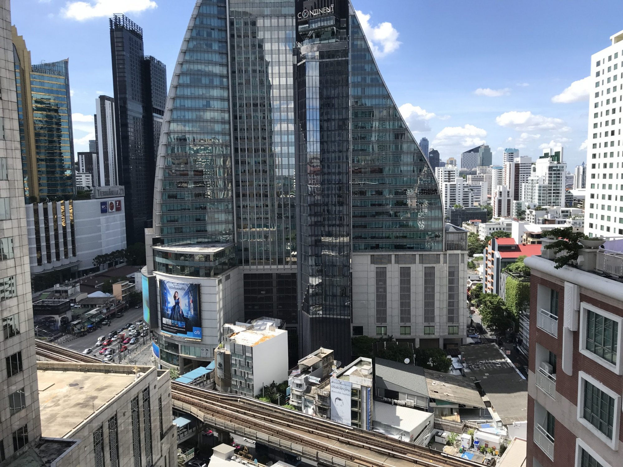 ให้เช่าคอนโดทำเลกรางกรุง 3 Bed for Rent at AP Citismarts สุขุมวิท 18 [Ref: P#202105-34376]