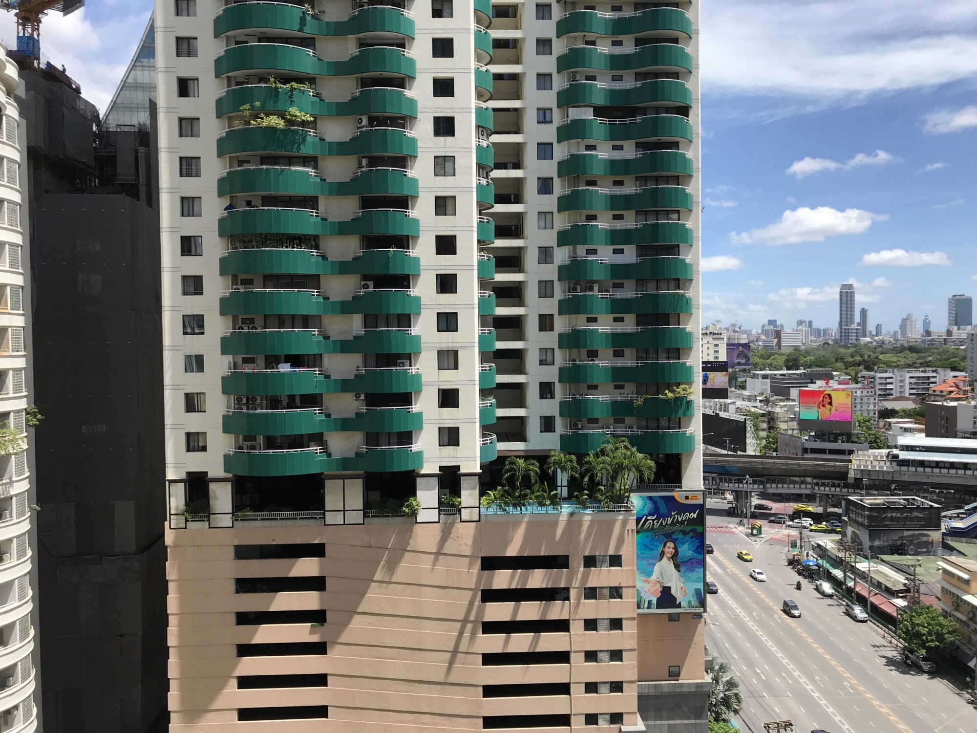 ให้เช่า!Celes Asoke 1 ห้องนอน 45 ตรม. เพียง 40,000 บาท/เดือน เฟอร์นิเจอร์ครบพร้อมเข้าอยู่