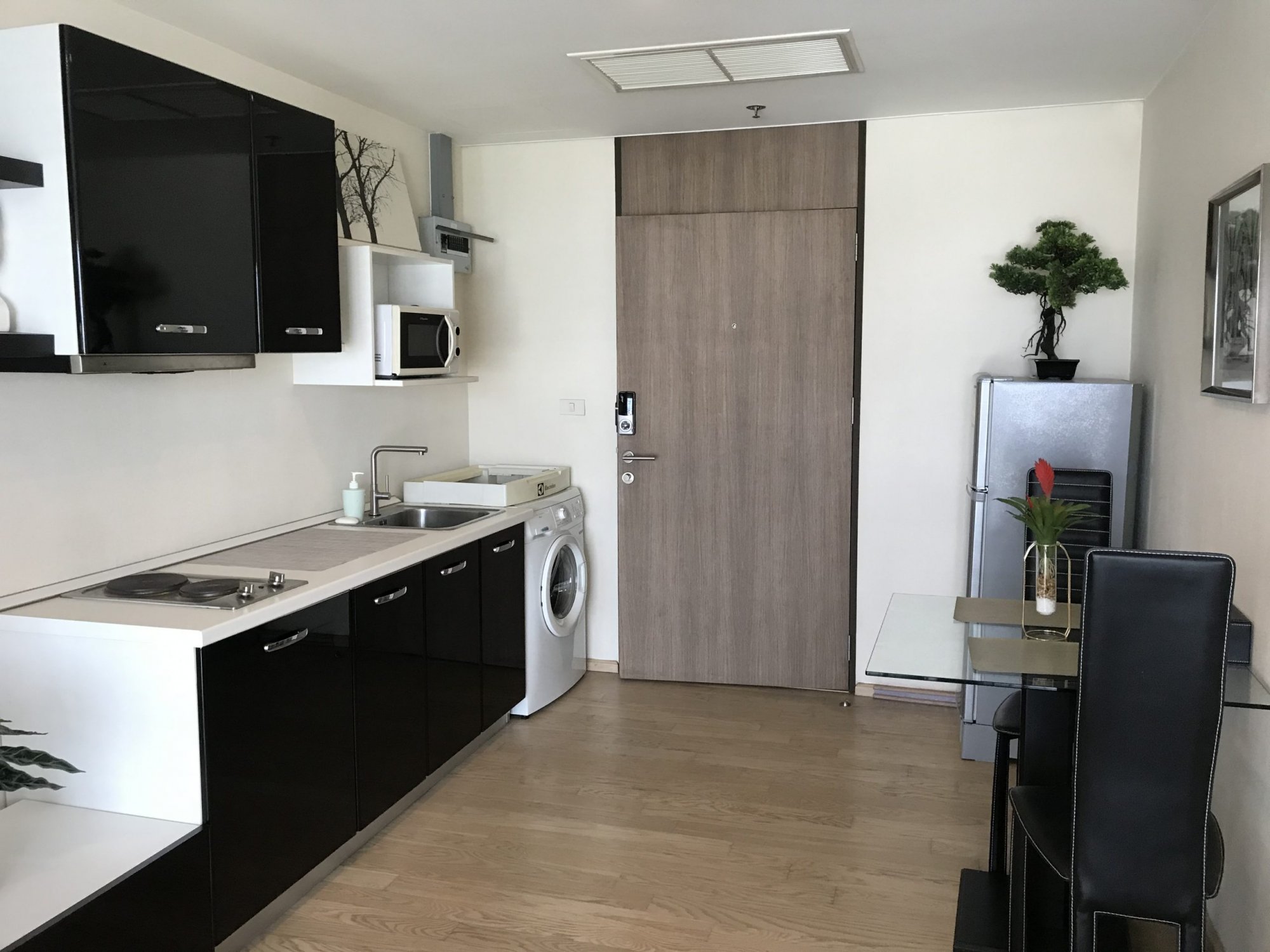 HOT++ For rent at Noble Remix 1 Bedroom 1 Bathroom 23,000THB/Month Fully furnished (P-00678)