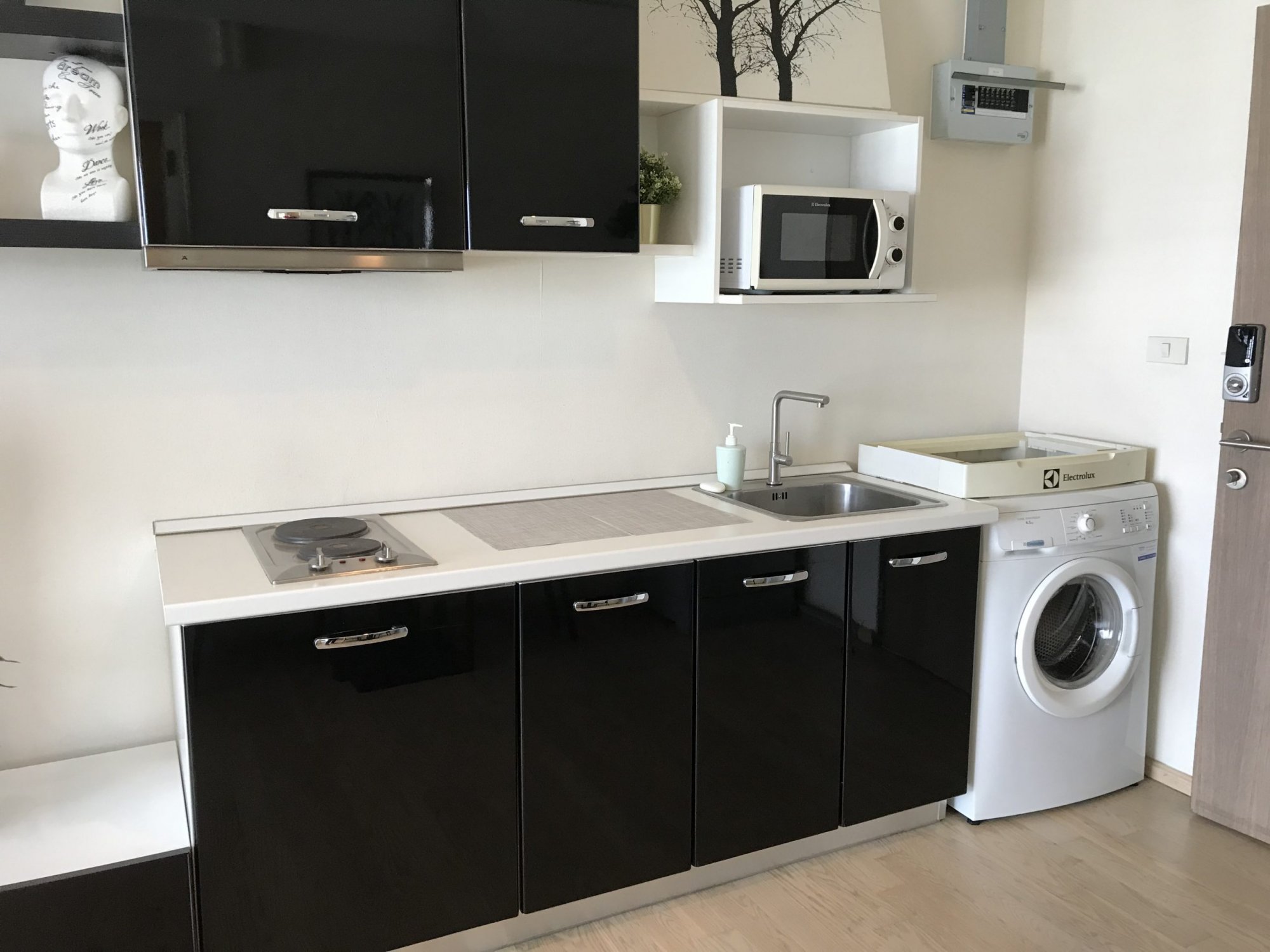 HOT++ For rent at Noble Remix 1 Bedroom 1 Bathroom 23,000THB/Month Fully furnished (P-00678)