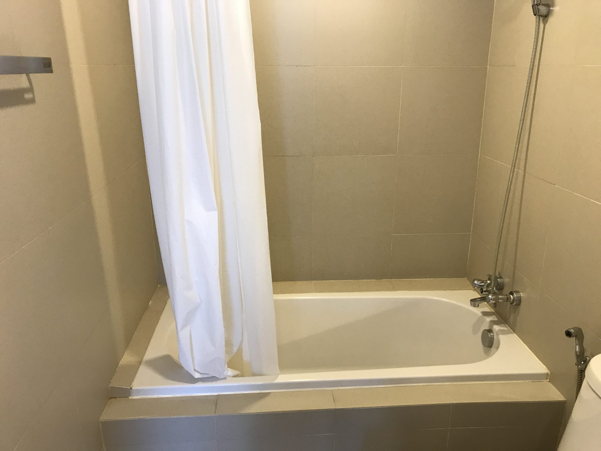 ** Hot Deal! ** For rent at Noble Remix 1 Bedroom 1 Bathroom 20,000THB/month Fully furnished PROP000476