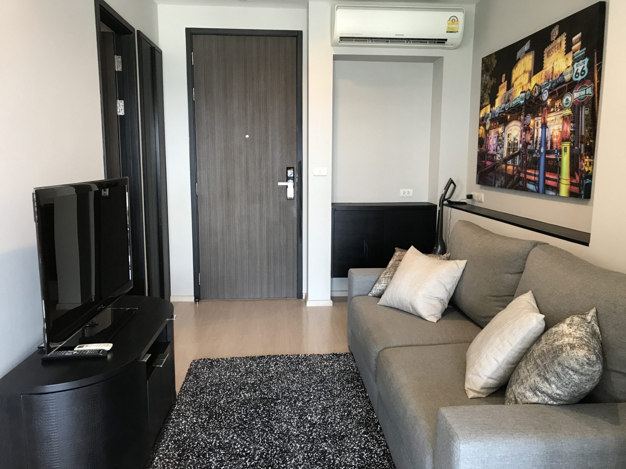 ปล่อยเช่า! Rhythm Sukhumvit 44/1 ในราคาเพียง 38,000บาท/เดือน 1 ห้องนอน ขนาด 45ตรม. ชั้นสูง++ วิวสวย ใกล้ BTS พระโขนง เฟอร์นิเจอร์ครบพร้อมเข้าอยู่ PROP000481