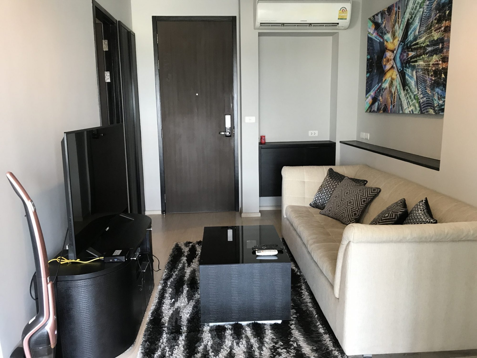 For rent at Rhythm Sukhumvit 44/1 38,000THB/month 1 Bedroom 1 Bathroom Fully furnished PROP000482