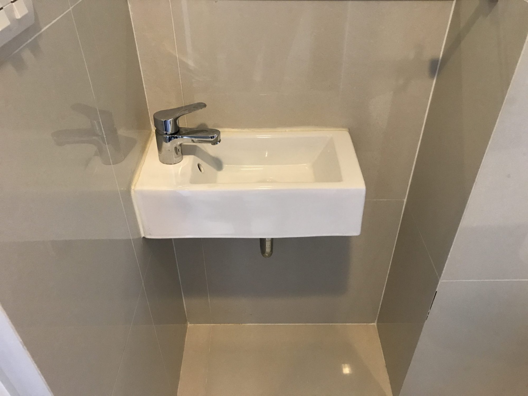 For rent at Rhythm Sukhumvit 44/1 38,000THB/month 1 Bedroom 1 Bathroom Fully furnished PROP000482