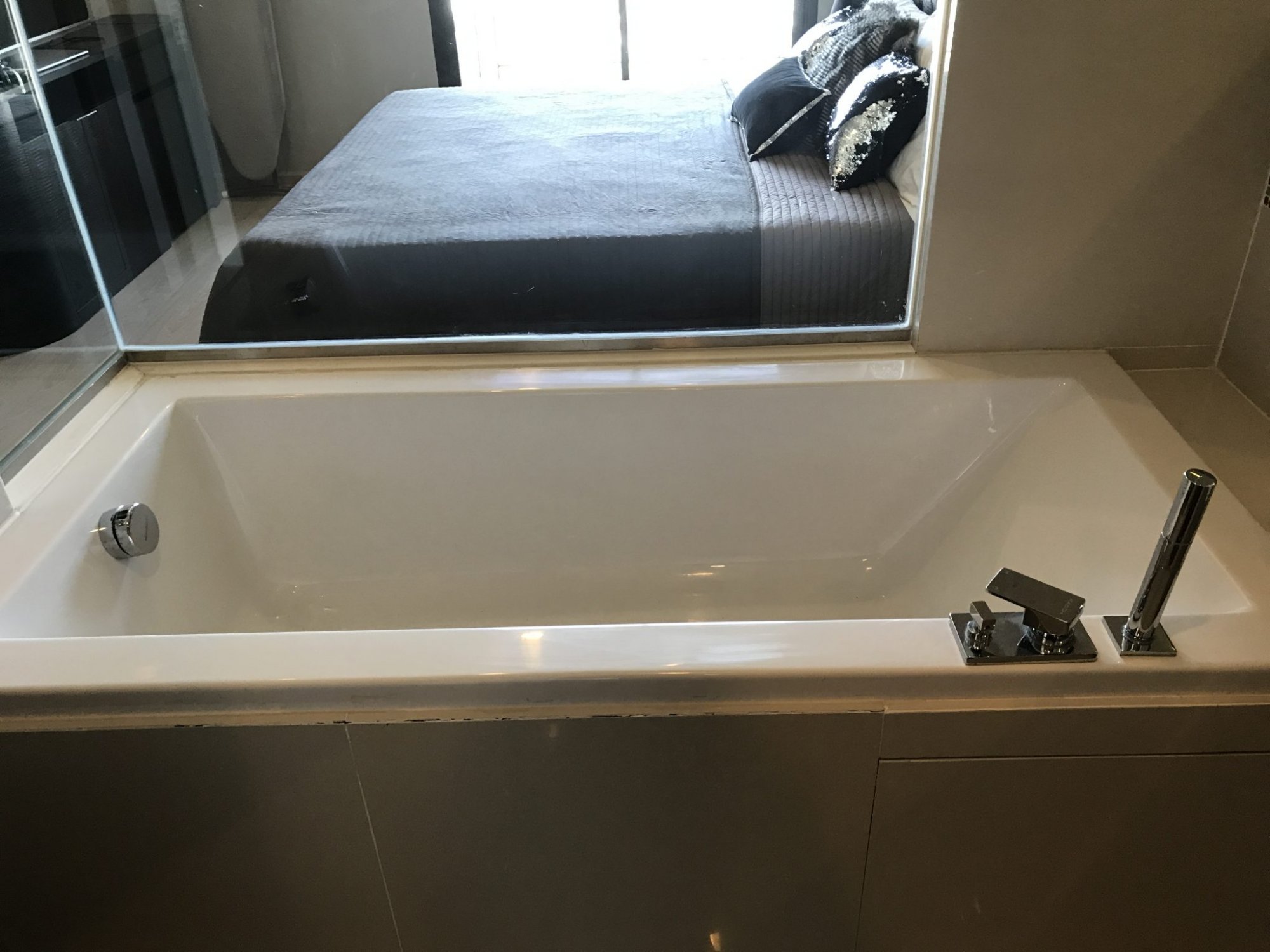For rent at Rhythm Sukhumvit 44/1 38,000THB/month 1 Bedroom 1 Bathroom Fully furnished PROP000482