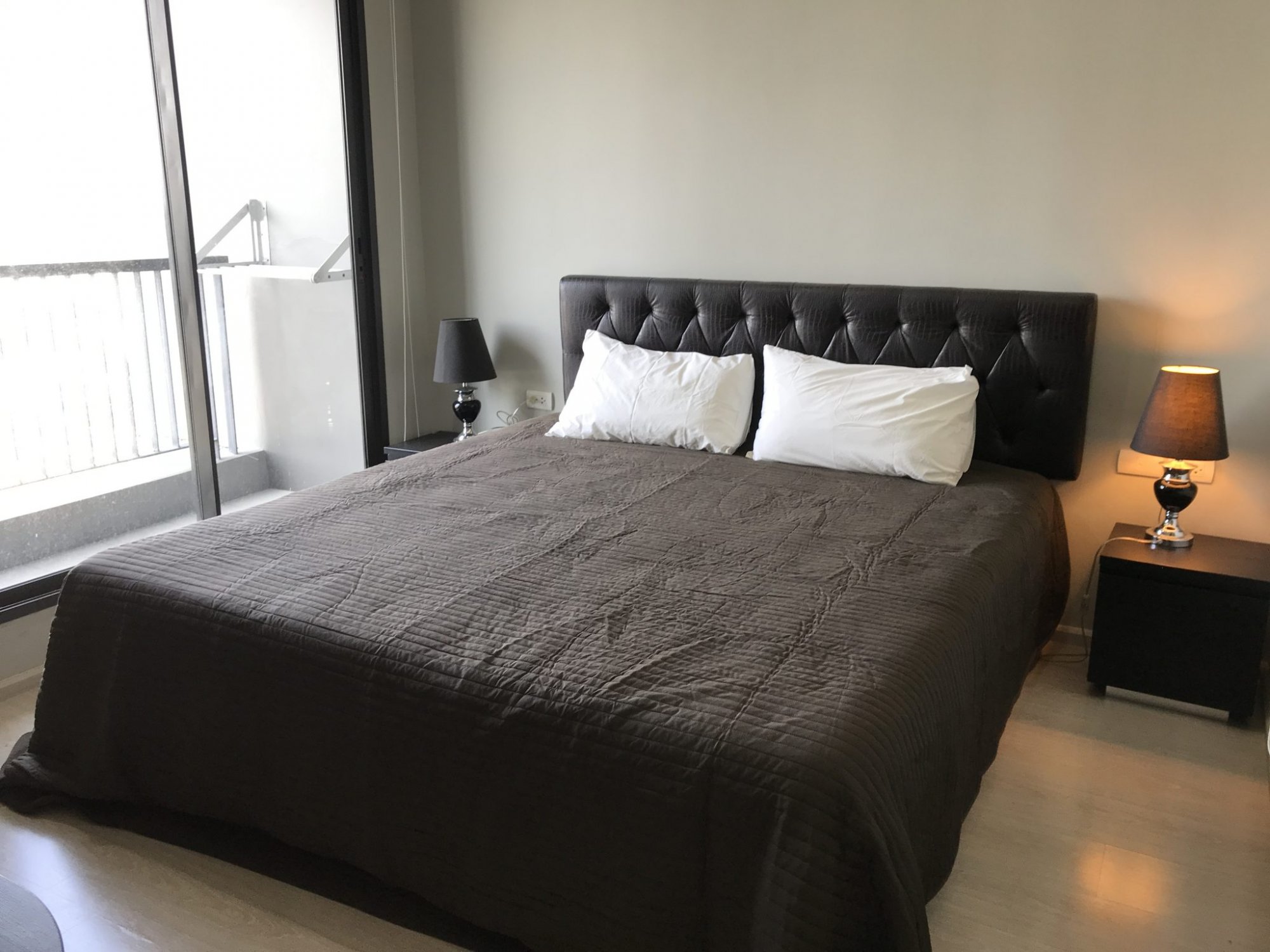 ปล่อยเช่า! Rhythm Sukhumvit 44/1 ในราคาเพียง 38,000บาท/เดือน 1 ห้องนอน ขนาด 45ตรม. ชั้นสูง++ วิวสวย ใกล้ BTS พระโขนง เฟอร์นิเจอร์ครบพร้อมเข้าอยู่ PROP000484