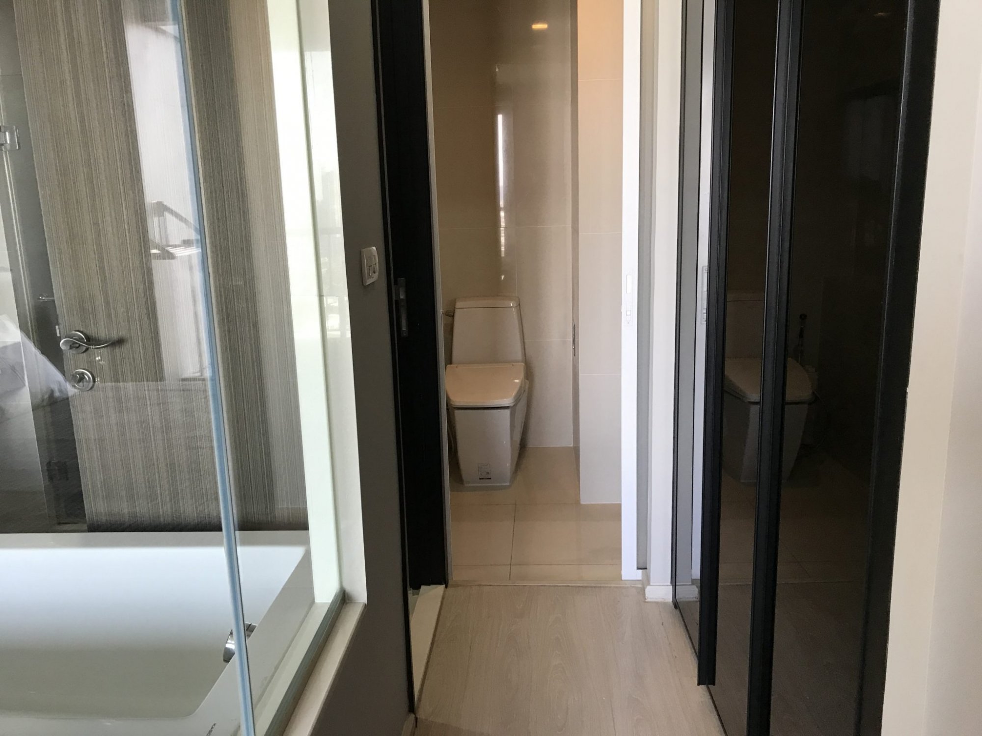 ปล่อยเช่า! Rhythm Sukhumvit 44/1 ในราคาเพียง 38,000บาท/เดือน 1 ห้องนอน ขนาด 45ตรม. ชั้นสูง++ วิวสวย ใกล้ BTS พระโขนง เฟอร์นิเจอร์ครบพร้อมเข้าอยู่ PROP000484