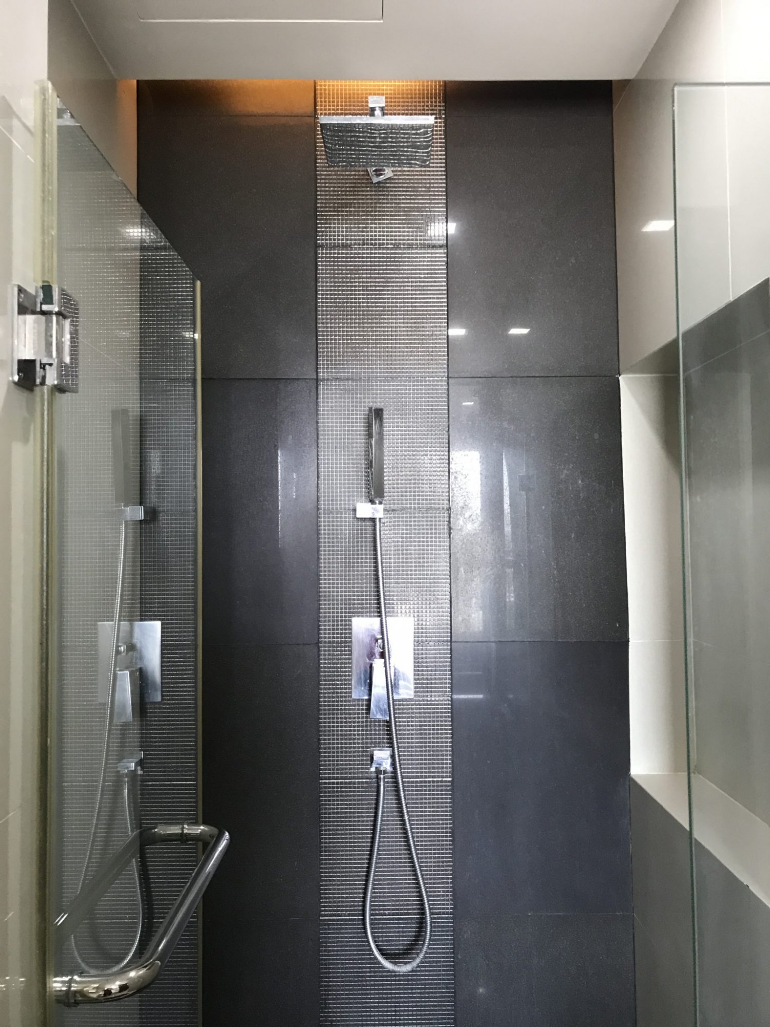 ปล่อยเช่า! Rhythm Sukhumvit 44/1 ในราคาเพียง 38,000บาท/เดือน 1 ห้องนอน ขนาด 45ตรม. ชั้นสูง++ วิวสวย ใกล้ BTS พระโขนง เฟอร์นิเจอร์ครบพร้อมเข้าอยู่ PROP000484