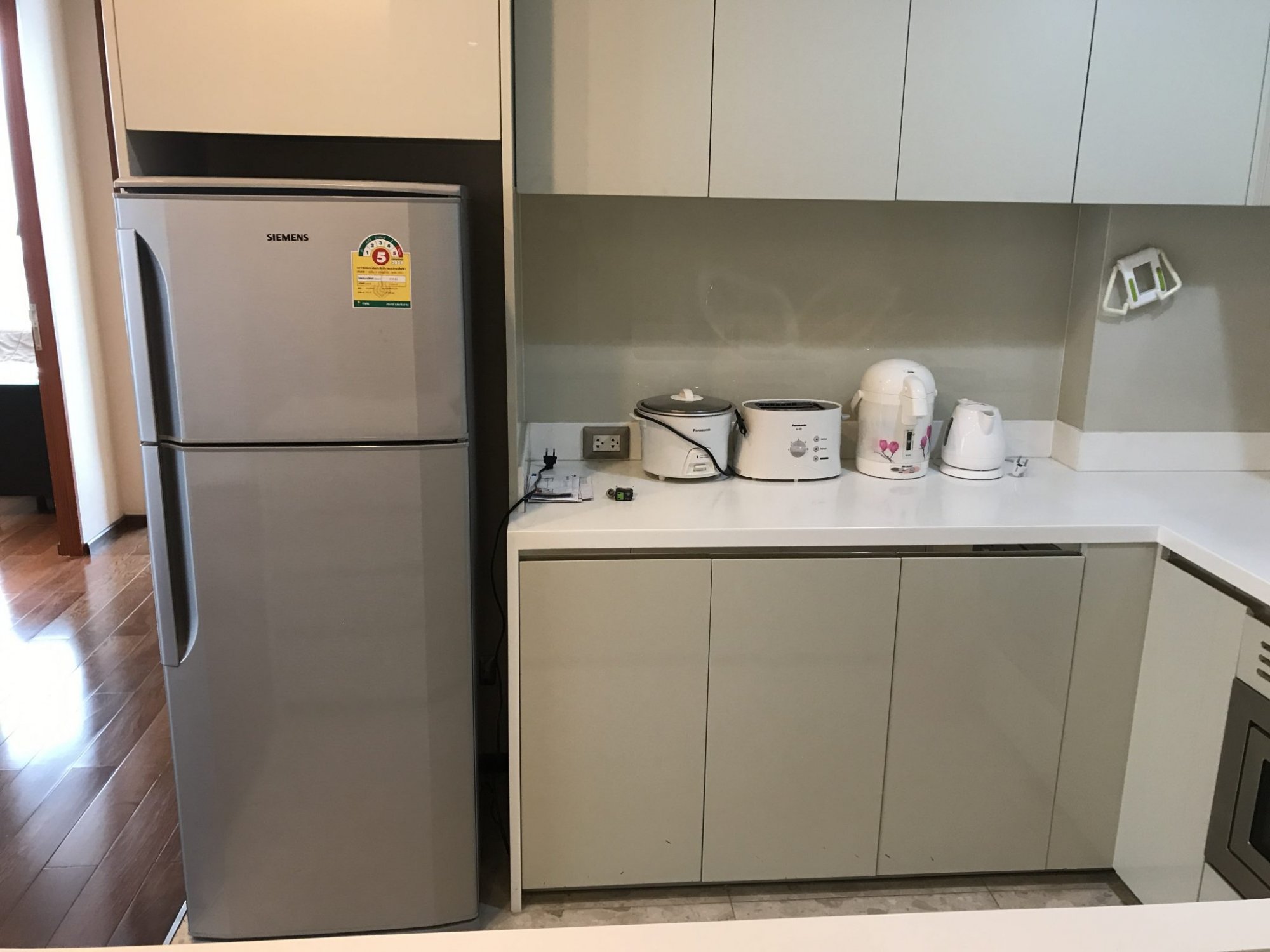 ปล่อยเช่า! The Address Sukhumvit 28 ในราคาเพียง 65,000บาท/เดือน 2 ห้องนอนขนาดใหญ่  74 ตรม. ใกล้ BTS พร้อมพงษ์ เฟอร์นิเจอร์ครบพร้อมเข้าอยู่