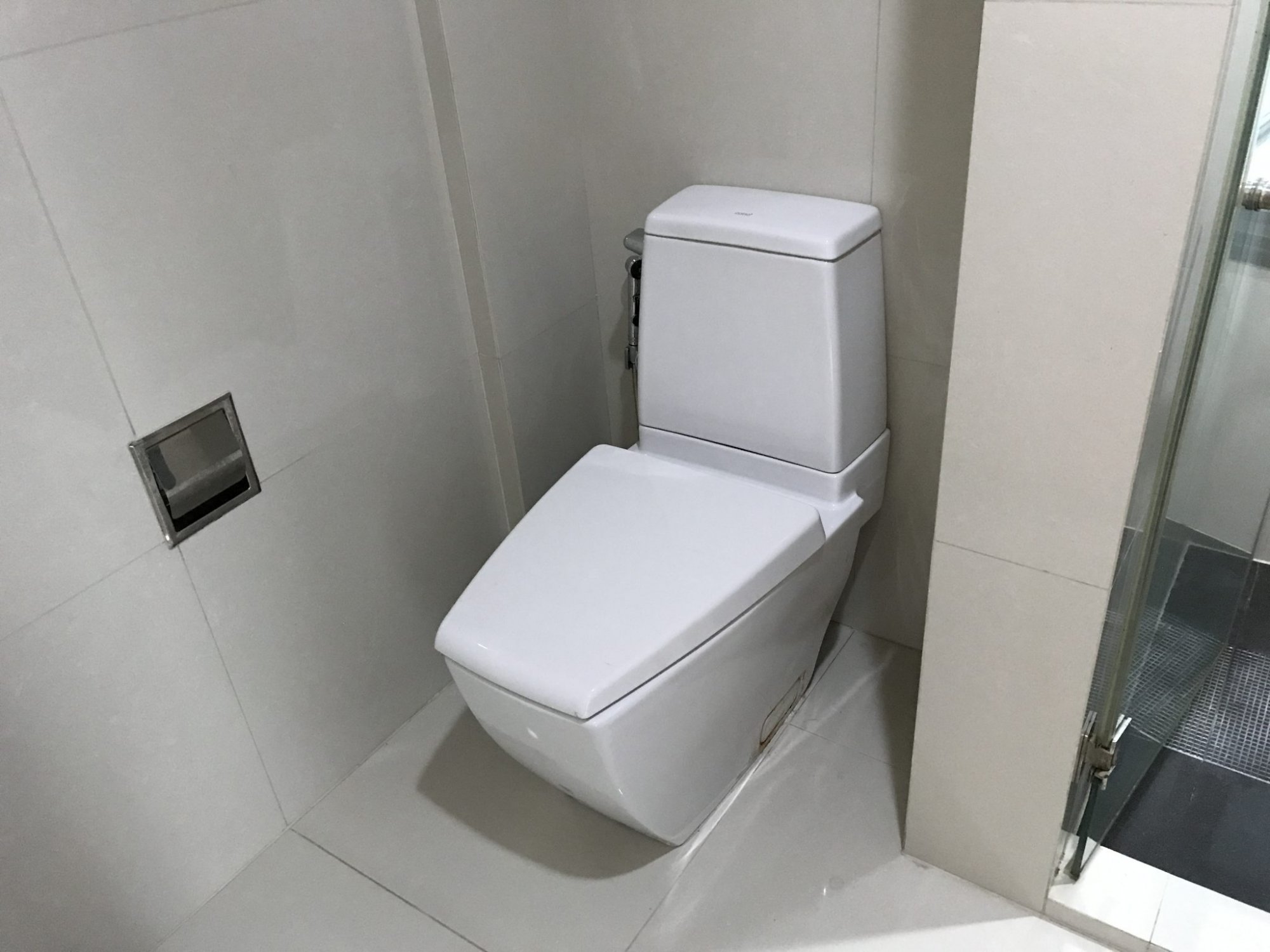 ปล่อยเช่า! Rhythm Sukhumvit 44/1 ในราคาเพียง 50,000บาท/เดือน 2 ห้องนอน 2 ห้องน้ำ 68.5ตรม. ห้องใหญ่อยู่สบาย ใกล้ BTS พระโขนง เฟอร์นิเจอร์ครบพร้อมเข้าอยู่ PROP000487