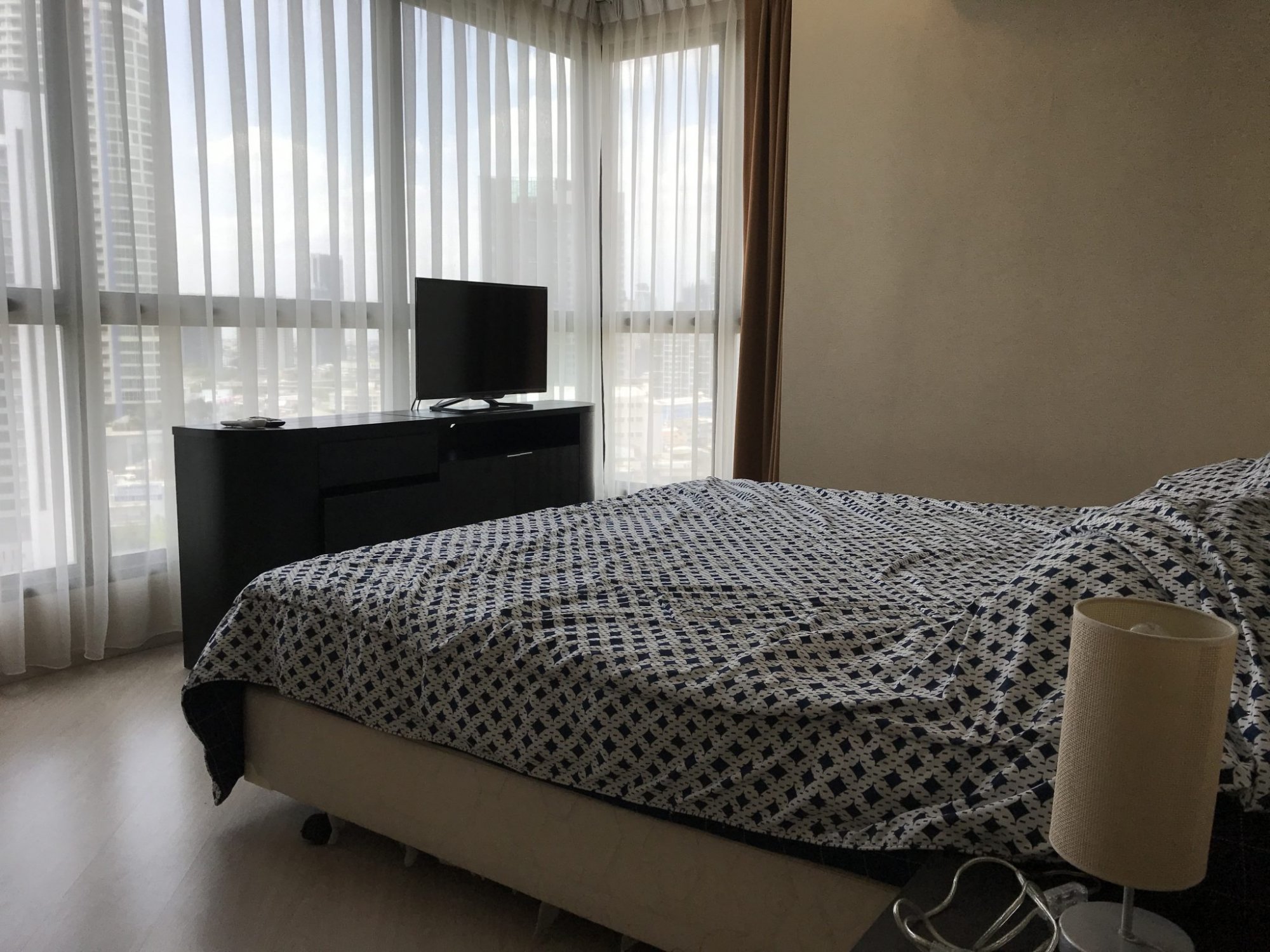 ปล่อยเช่า! Rhythm Sukhumvit 44/1 ในราคาเพียง 50,000บาท/เดือน 2 ห้องนอน 2 ห้องน้ำ 68.5ตรม. ห้องใหญ่อยู่สบาย ใกล้ BTS พระโขนง เฟอร์นิเจอร์ครบพร้อมเข้าอยู่ PROP000487