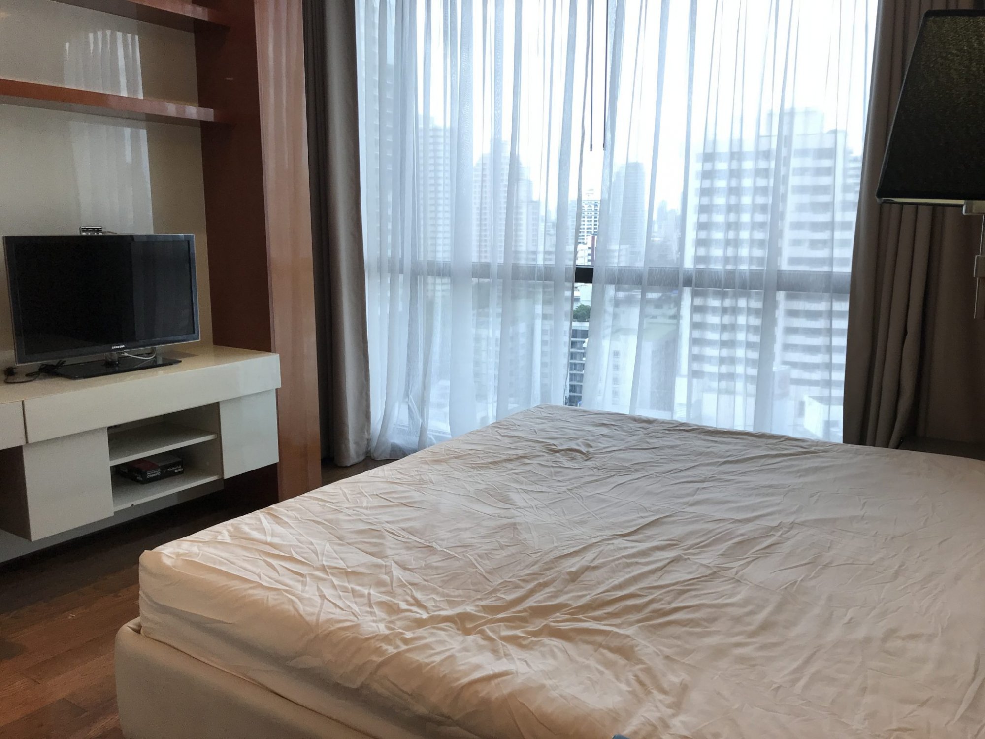 ปล่อยเช่า! The Address Sukhumvit 28 ในราคาเพียง 45,000บาท/เดือน 1 ห้องนอนขนาดใหญ่ 73 ตรม. ใกล้ BTS พร้อมพงษ์ เฟอร์นิเจอร์ครบพร้อมเข้าอยู่