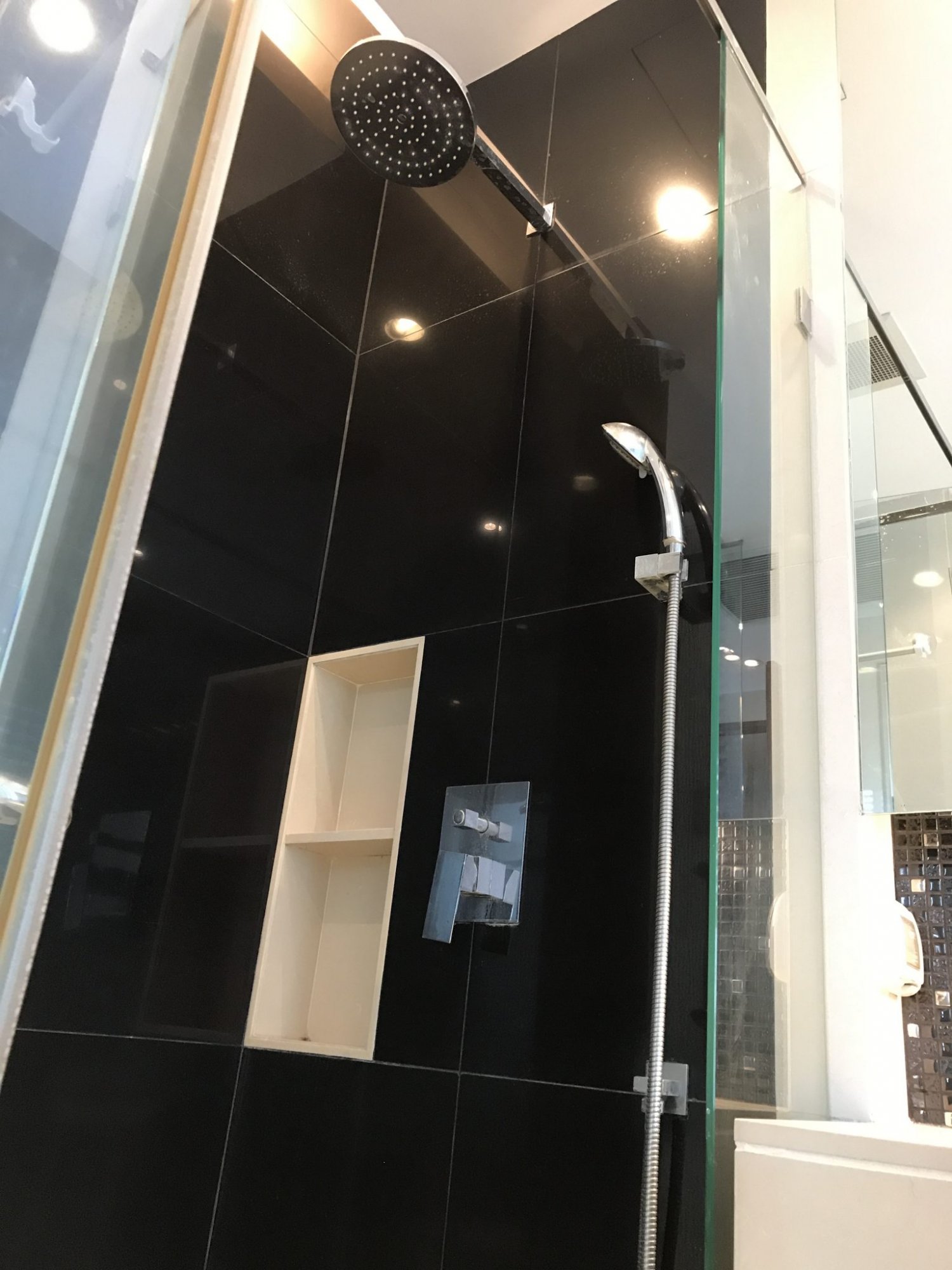 ปล่อยเช่า! The Address Sukhumvit 28 ในราคาเพียง 45,000บาท/เดือน 1 ห้องนอนขนาดใหญ่ 73 ตรม. ใกล้ BTS พร้อมพงษ์ เฟอร์นิเจอร์ครบพร้อมเข้าอยู่