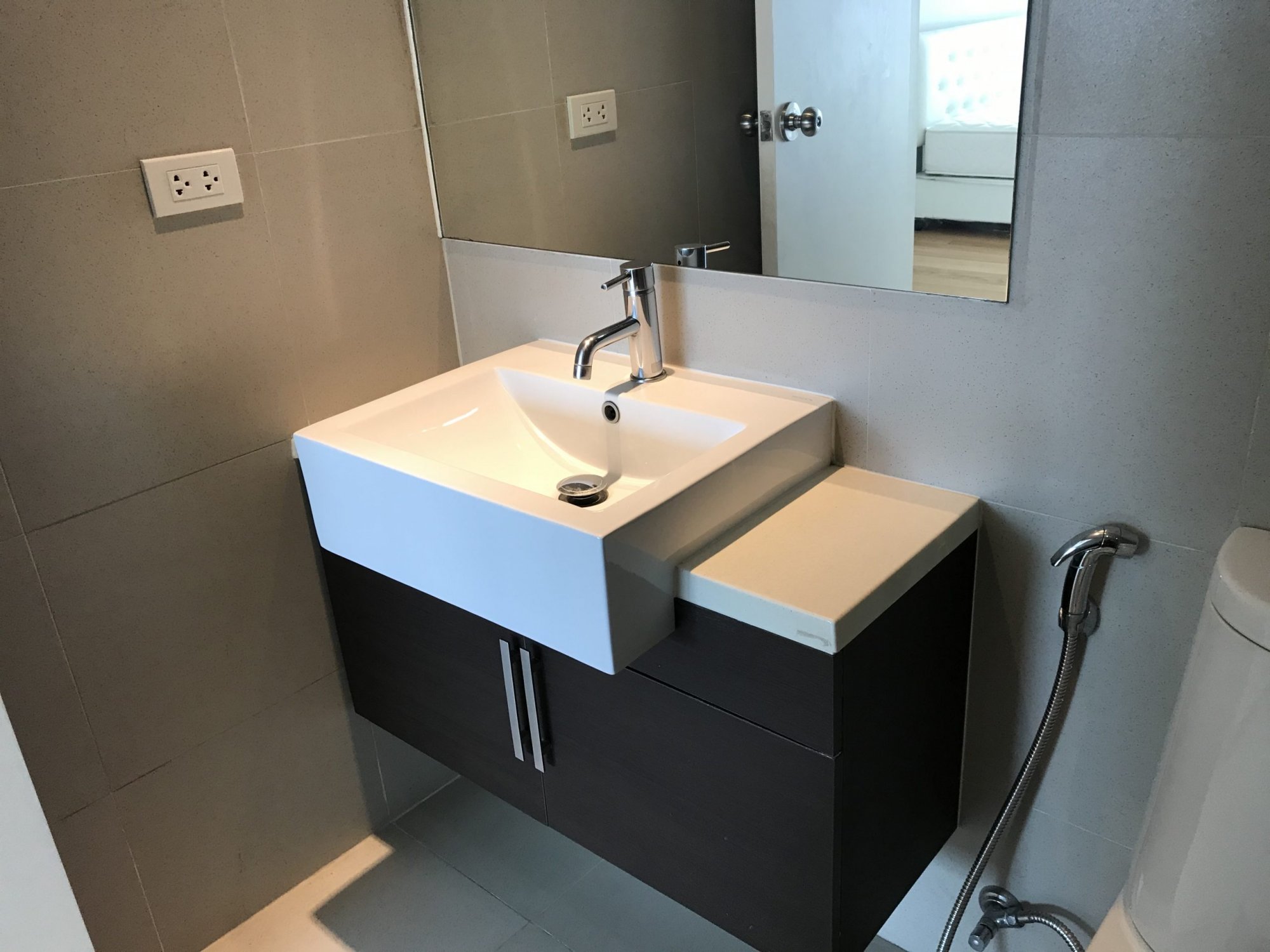 For rent at Noble Remix 2 Bedroom 2 Bathroom 40,000THB/Month Fully furnished (P-00679)