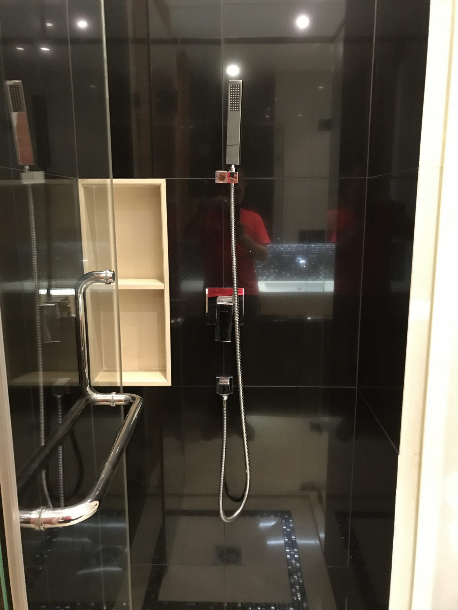 ปล่อยเช่า! The Address Sukhumvit 28 ในราคาเพียง 50,000บาท/เดือน 2 ห้องนอนขนาดใหญ่ 67 ตรม. ใกล้ BTS พร้อมพงษ์ เฟอร์นิเจอร์ครบพร้อมเข้าอยู่