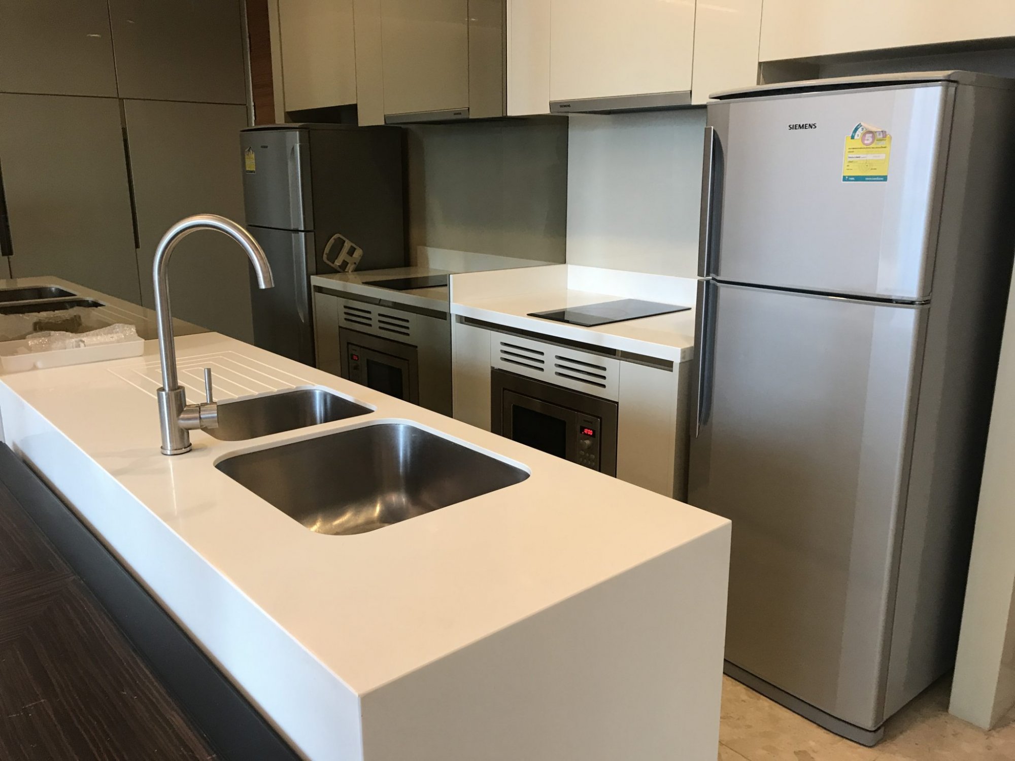 ปล่อยขาย/เช่า! The Address Sukhumvit 28 ในราคาเพียง 30,000บาท/เดือน 1 ห้องนอนขนาดใหญ่ 45.02 ตรม. ขายเพียง 8,900,000 บาท (รวมค่าใช้จ่ายทุกอย่าง) ใกล้ BTS พร้อมพงษ์ เฟอร์นิเจอร์ครบพร้อมเข้าอยู่