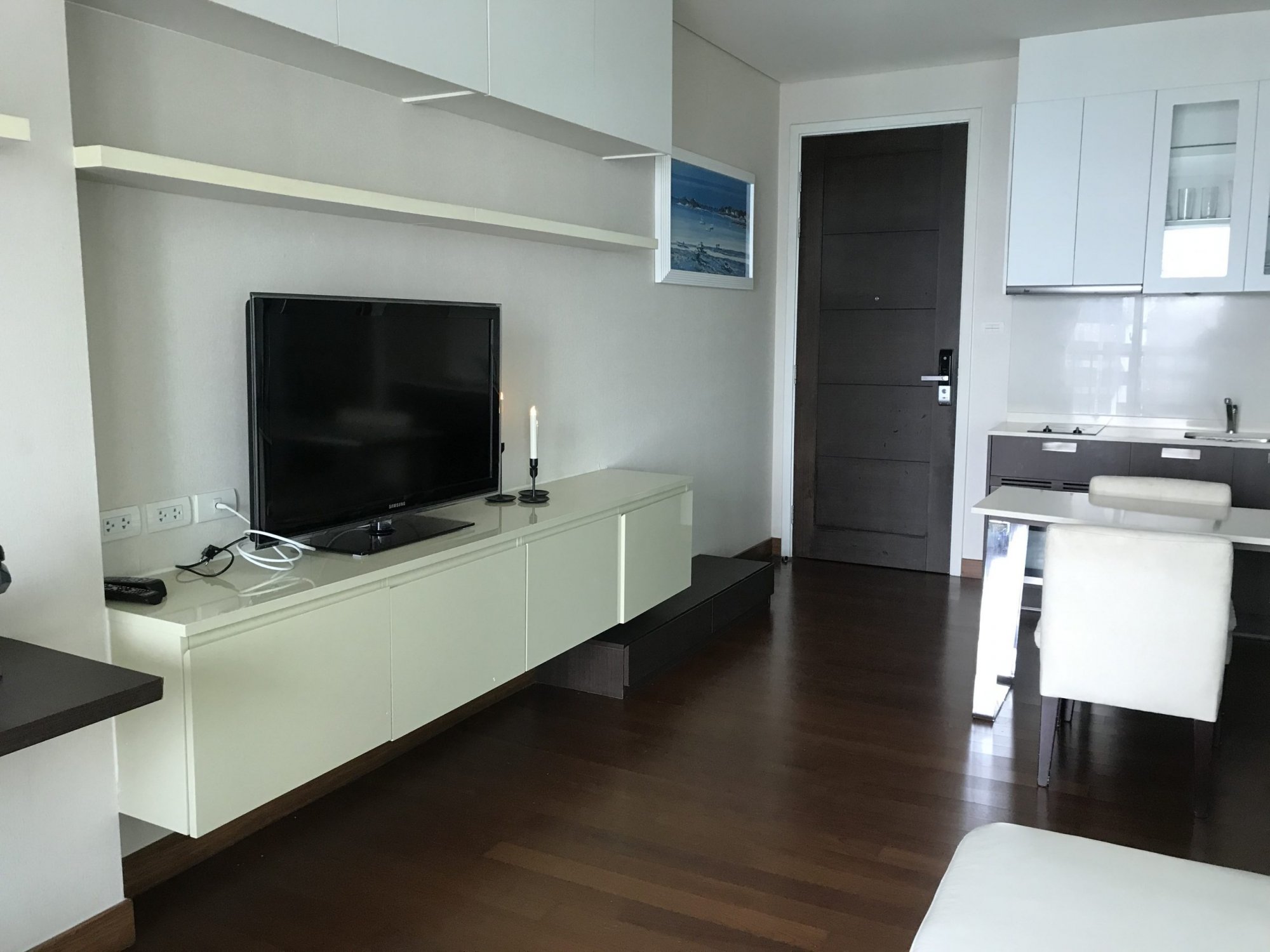 ปล่อยเช่า! Ivy Thonglor ในราคาเพียง 25,000บาท/เดือน 1 ห้องนอน 1 ห้องน้ำ 43ตรม. ห้องใหญ่อยู่สบาย ใกล้ BTS ทองหล่อ เฟอร์นิเจอร์ครบพร้อมเข้าอยู่ PROP000497