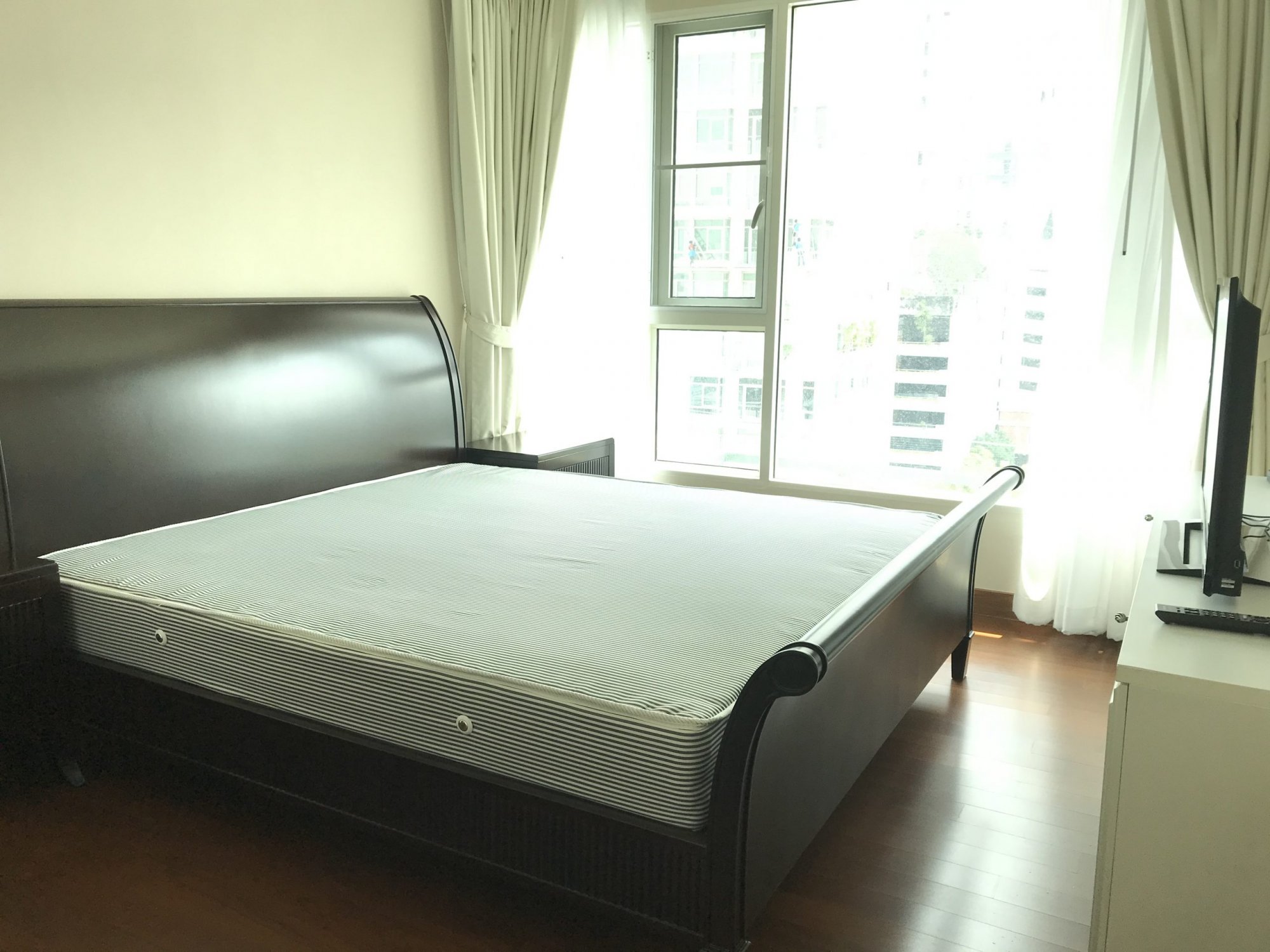 ปล่อยเช่า! Ivy Thonglor ในราคาเพียง 50,000บาท/เดือน 2 ห้องนอน 2 ห้องน้ำ 85ตรม. ห้องใหญ่อยู่สบาย ใกล้ BTS ทองหล่อ เฟอร์นิเจอร์ครบพร้อมเข้าอยู่ PROP000498