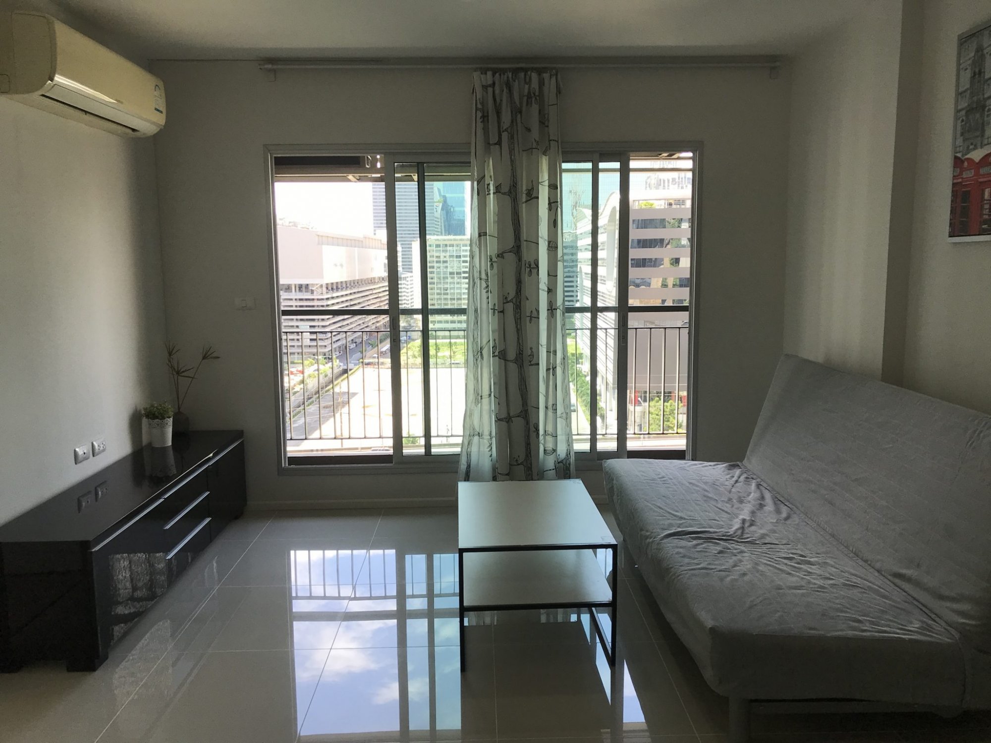 ราคาดี จนต้องรีบคว้า ให้เช่า ! Aspire Rama9 2 ห้องนอน 66 ตรม. ใกล้ MRT พระราม9 เพียง 25,000 บาท/เดือน  เฟอร์นิเจอร์ครบพร้อมเข้าอยู่