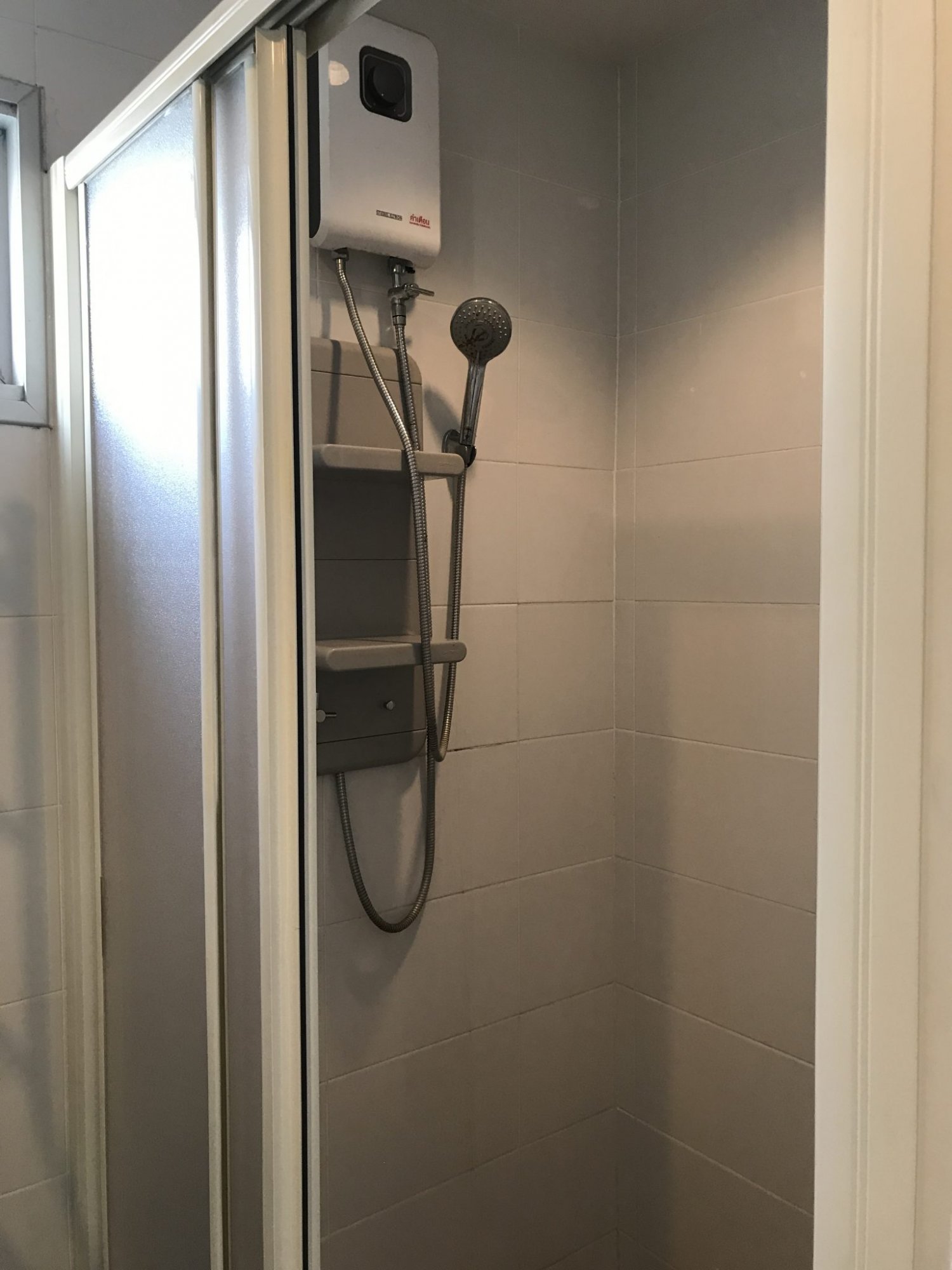 ราคาดี จนต้องรีบคว้า ให้เช่า ! Aspire Rama9 2 ห้องนอน 66 ตรม. ใกล้ MRT พระราม9 เพียง 25,000 บาท/เดือน  เฟอร์นิเจอร์ครบพร้อมเข้าอยู่