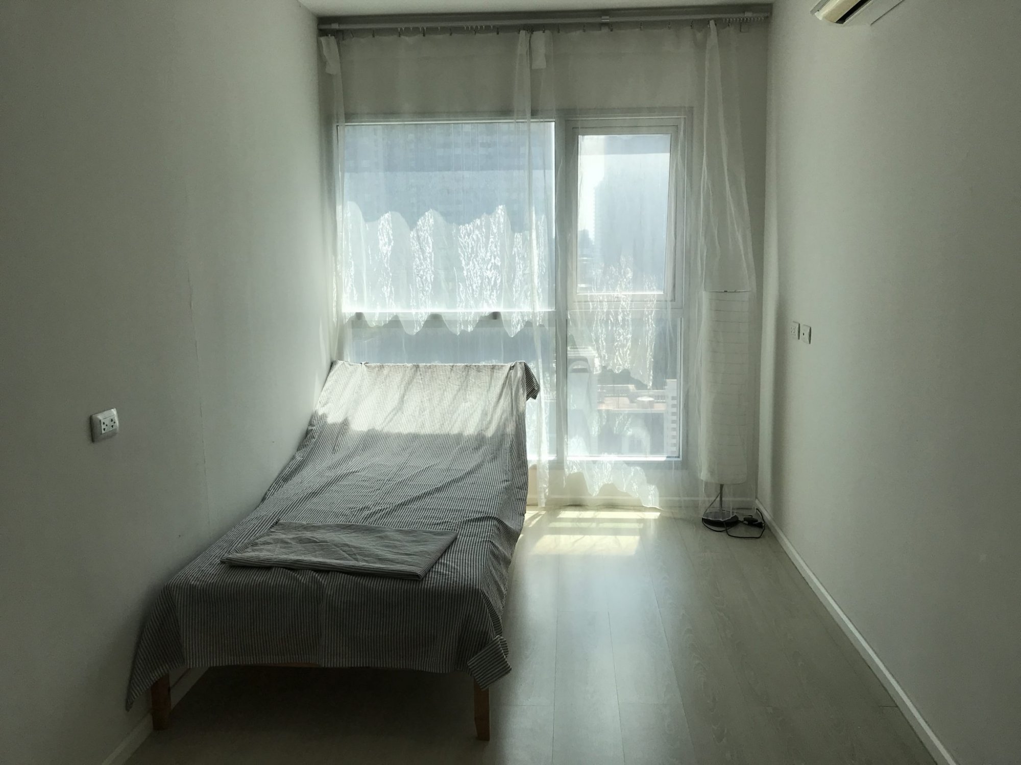 ราคาดี จนต้องรีบคว้า ให้เช่า ! Aspire Rama9 2 ห้องนอน 66 ตรม. ใกล้ MRT พระราม9 เพียง 25,000 บาท/เดือน  เฟอร์นิเจอร์ครบพร้อมเข้าอยู่