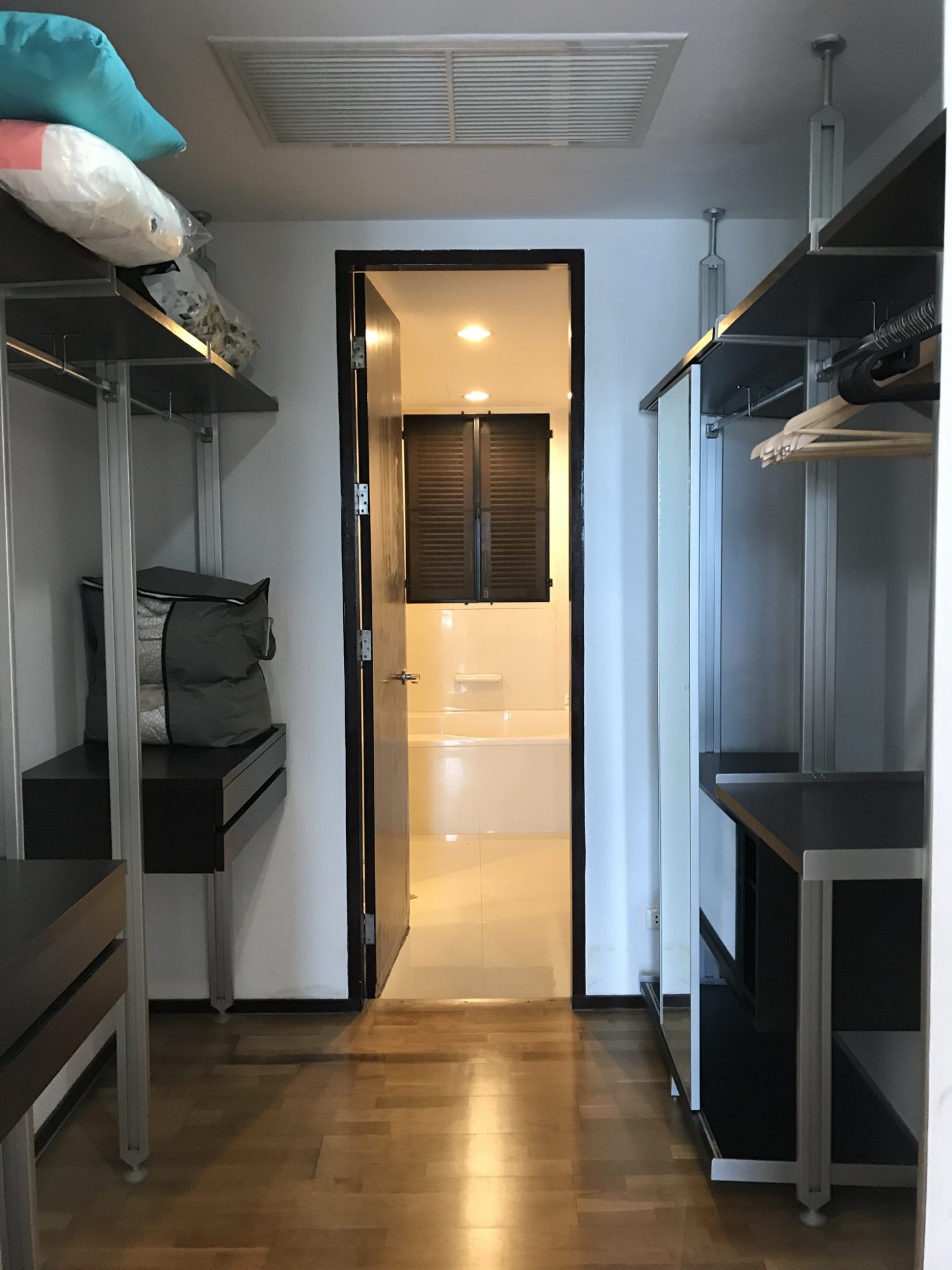 ปล่อยเช่า! Amanta Ratchada เพียง 28,000บาท/เดือน 2 ห้องนอน 2 ห้องน้ำ 84ตรม. ใกล้ MTR ศูนย์วัฒนธรรม เฟอร์นิเจอร์ครบพร้อมเข้าอยู่ PROP000513