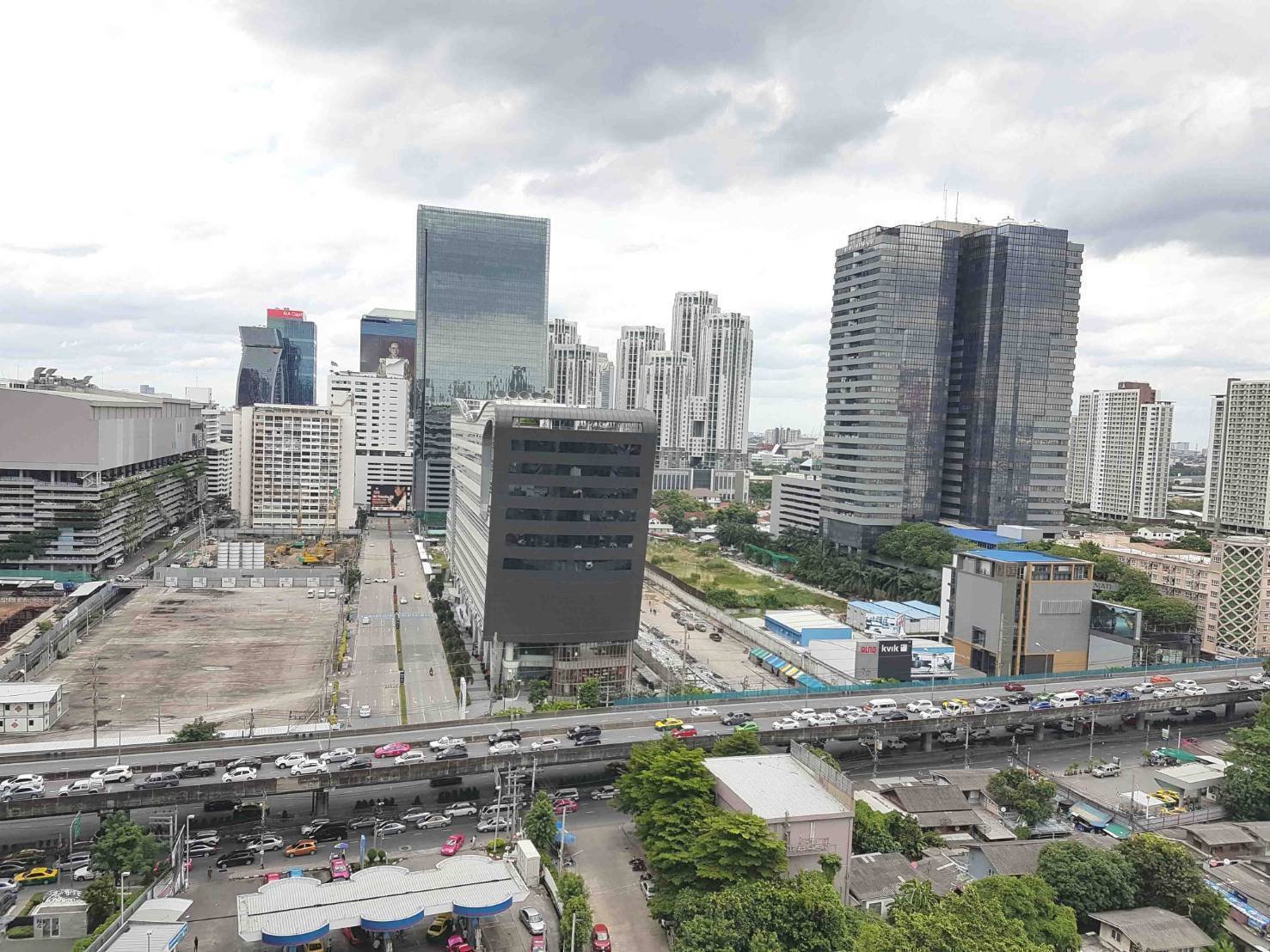 ปล่อยเช่า! Aspire Rama 9 ในราคาเพียง 16,000บาท/เดือน 1 ห้องนอน 1 ห้องน้ำ 39.67ตรม. ใกล้ MRT พระราม 9 เฟอร์นิเจอร์ครบพร้อมเข้าอยู่ PROP000514