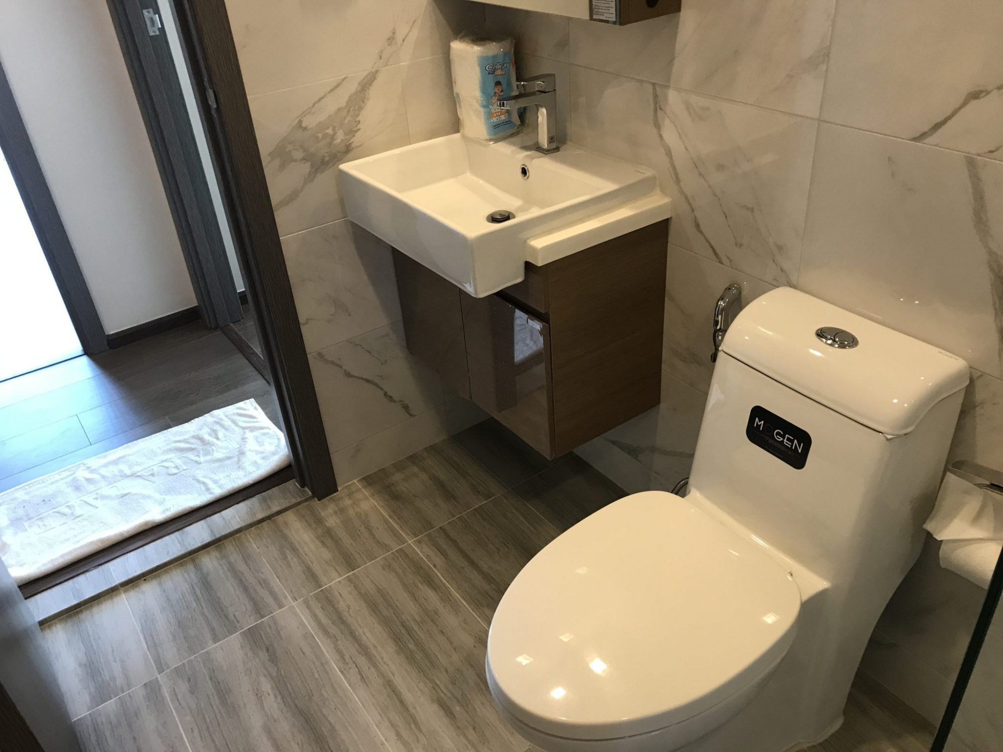 For rent at The Remarkable Soonvijai 2 2 Bedroom 2 Bathroom 23,000THB/month PROP000519