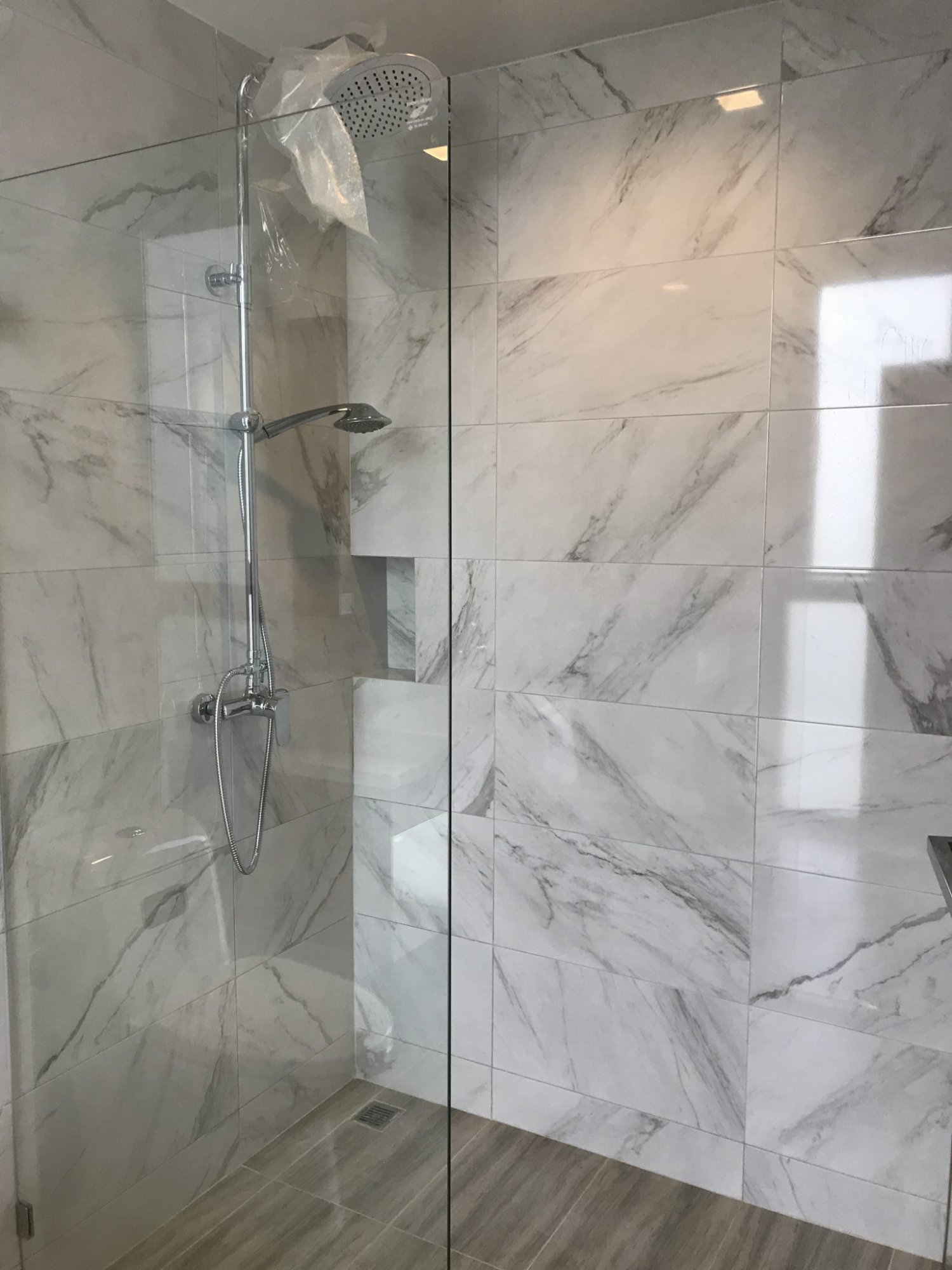 For rent at The Remarkable Soonvijai 2 2 Bedroom 2 Bathroom 23,000THB/month PROP000519