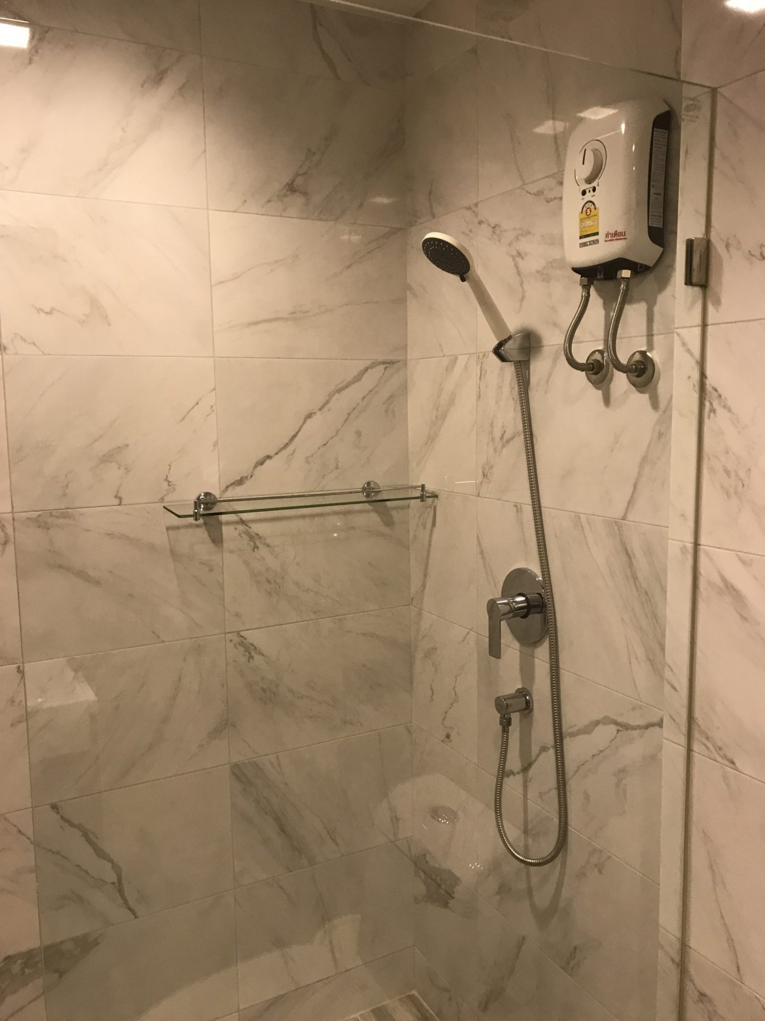 For rent at The Remarkable Soonvijai 2 2 Bedroom 2 Bathroom 25,000THB/month Fully furnished PROP000520