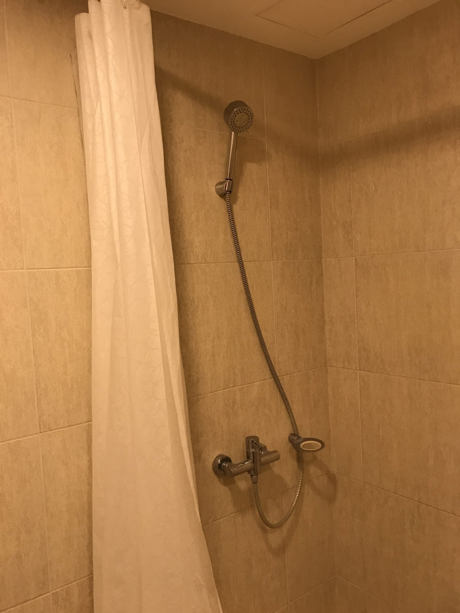 For rent at The Clover Thonglor 1 Bedroom 1 Bathroom 25,000THB/month Fully furnished PROP000521