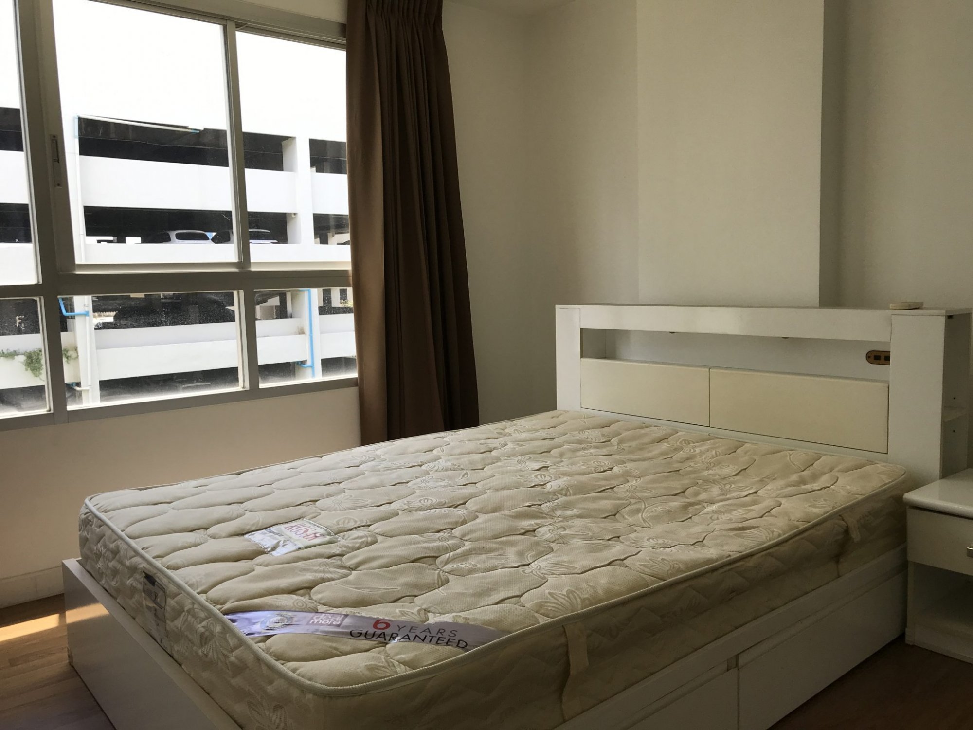 ** Hot Deal! ** For rent at The Clover Thonglor 1 Bedroom 1 Bathroom 19,000THB/month Fully furnished PROP000523